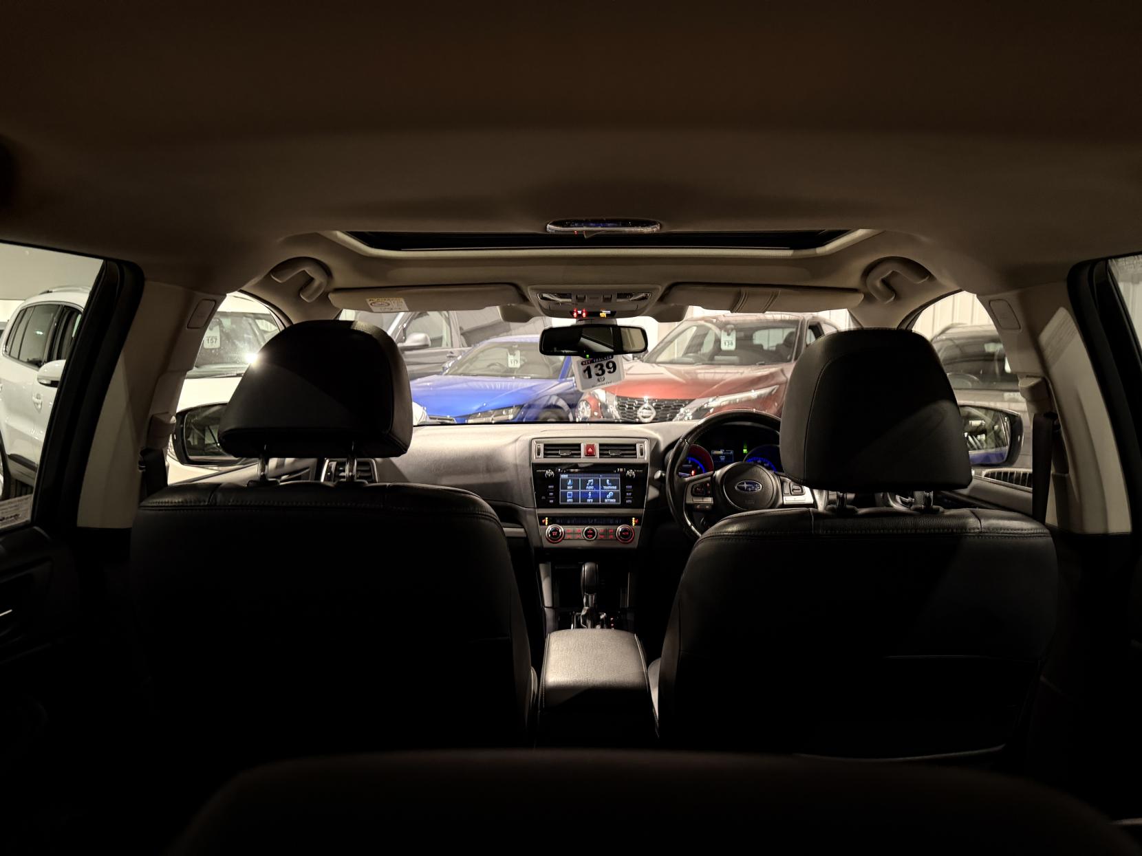 Subaru Outback 2.0D SE Premium Estate 5dr Diesel Lineartronic 4WD Euro 6 (150 ps)