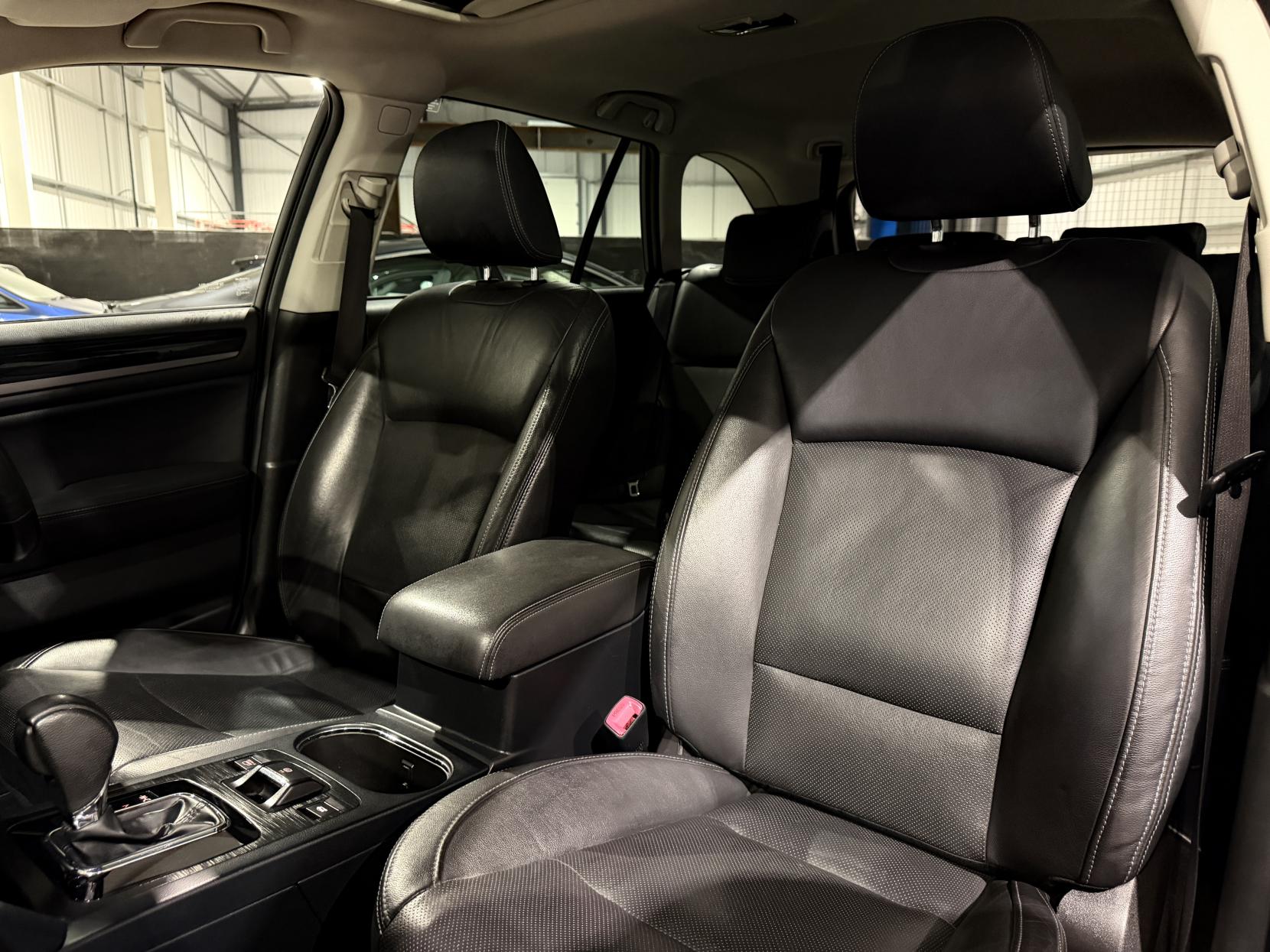 Subaru Outback 2.0D SE Premium Estate 5dr Diesel Lineartronic 4WD Euro 6 (150 ps)