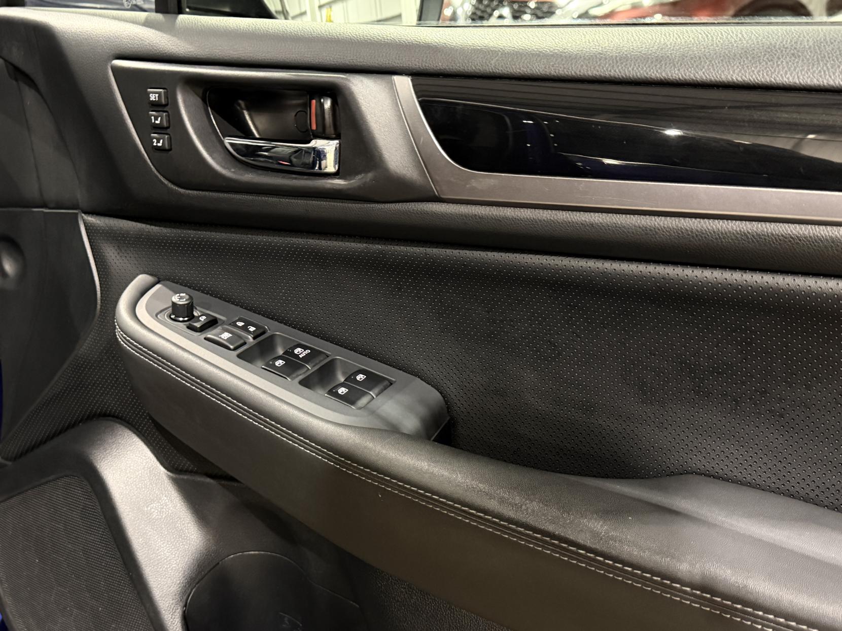 Subaru Outback 2.0D SE Premium Estate 5dr Diesel Lineartronic 4WD Euro 6 (150 ps)