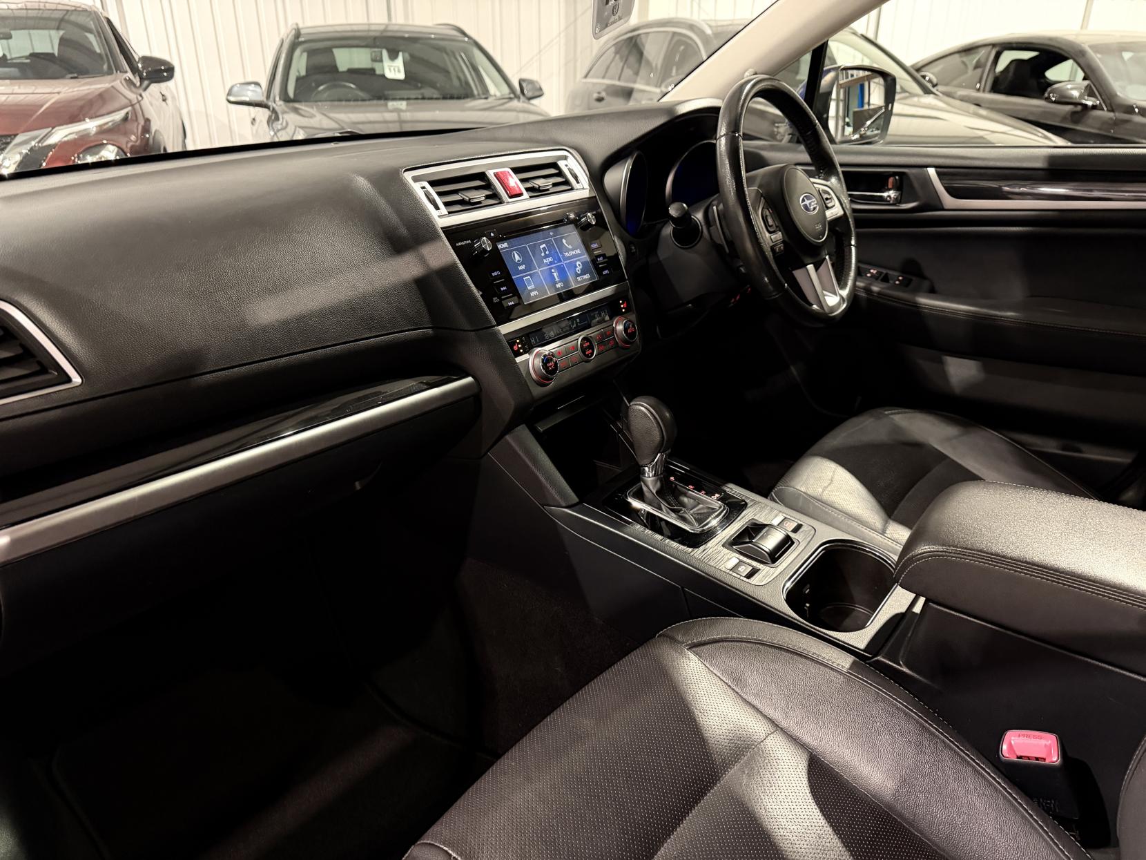 Subaru Outback 2.0D SE Premium Estate 5dr Diesel Lineartronic 4WD Euro 6 (150 ps)