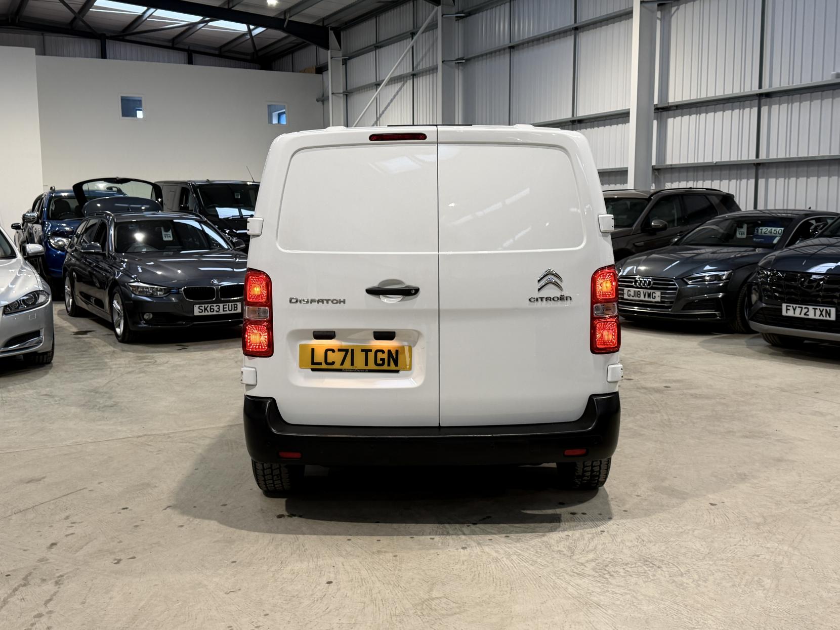 Citroen Dispatch 1.5 BlueHDi 1000 Enterprise Pro M Panel Van 6dr Diesel Manual FWD 2 Euro 6 (s/s) (100 ps)