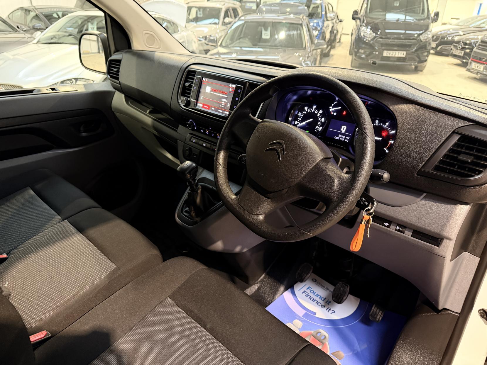 Citroen Dispatch 1.5 BlueHDi 1000 Enterprise Pro M Panel Van 6dr Diesel Manual FWD 2 Euro 6 (s/s) (100 ps)