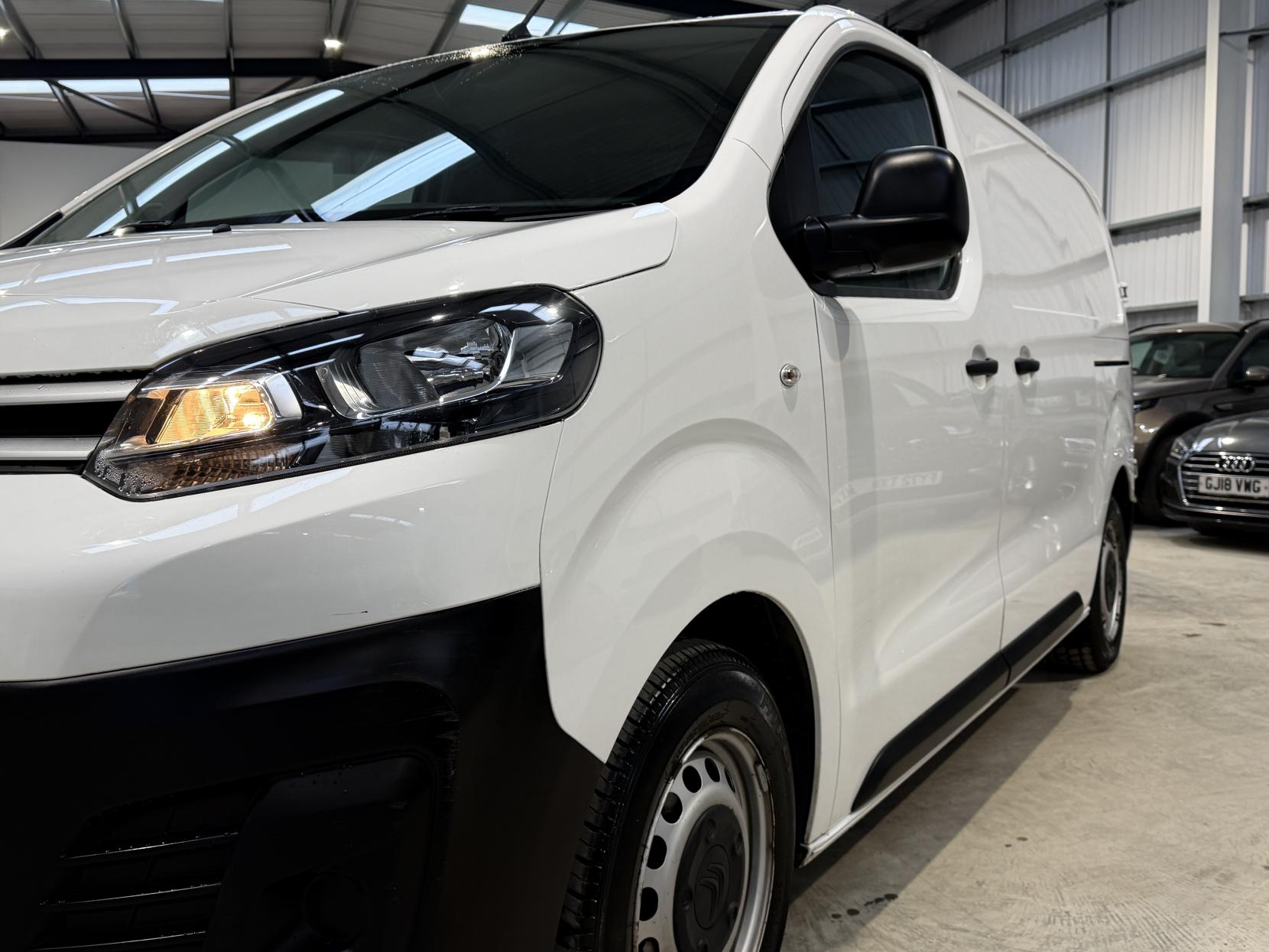 Citroen Dispatch 1.5 BlueHDi 1000 Enterprise Pro M Panel Van 6dr Diesel Manual FWD 2 Euro 6 (s/s) (100 ps)