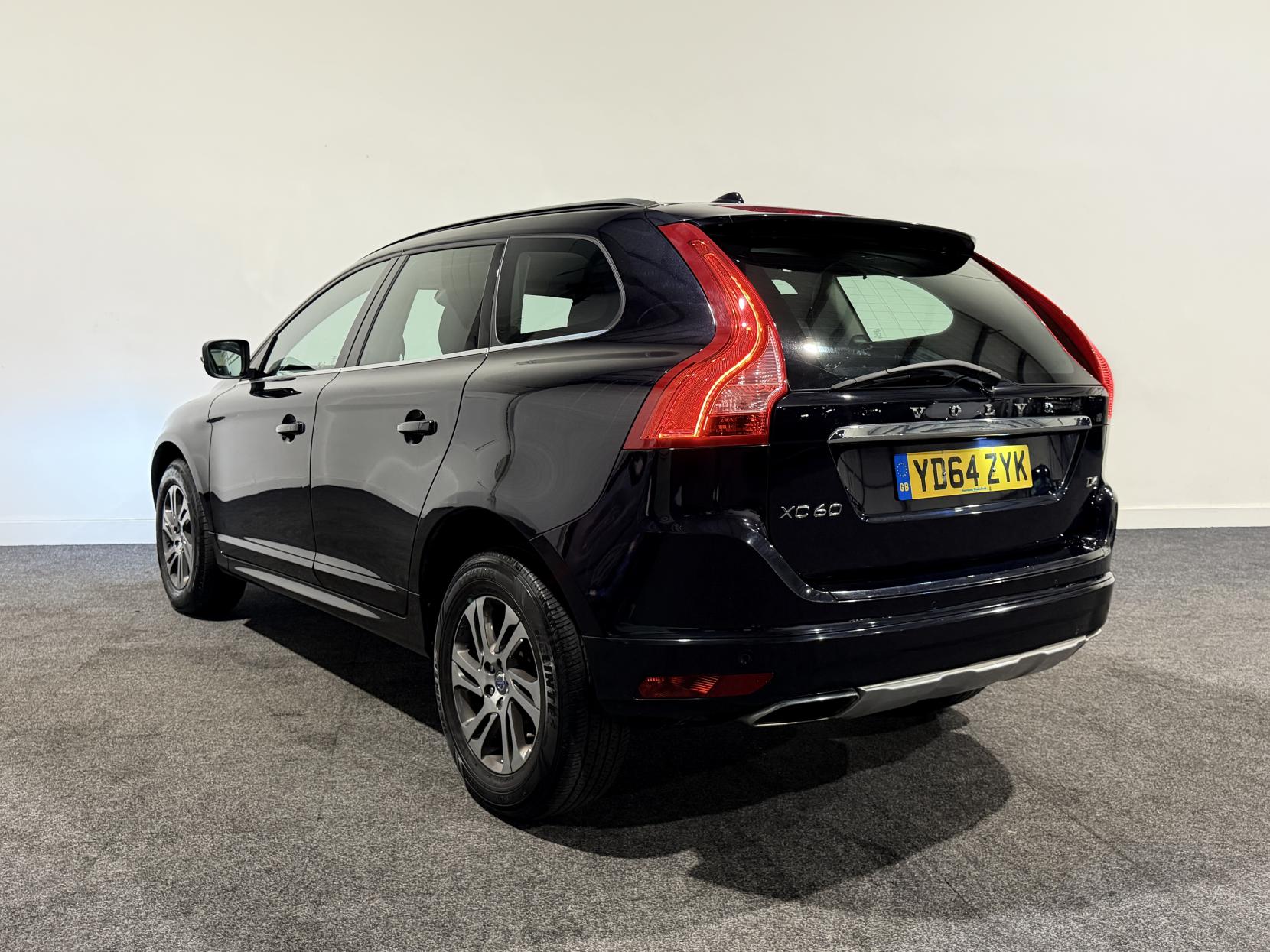 Volvo XC60 2.0 D4 SE Nav SUV 5dr Diesel Manual Euro 6 (s/s) (181 ps)