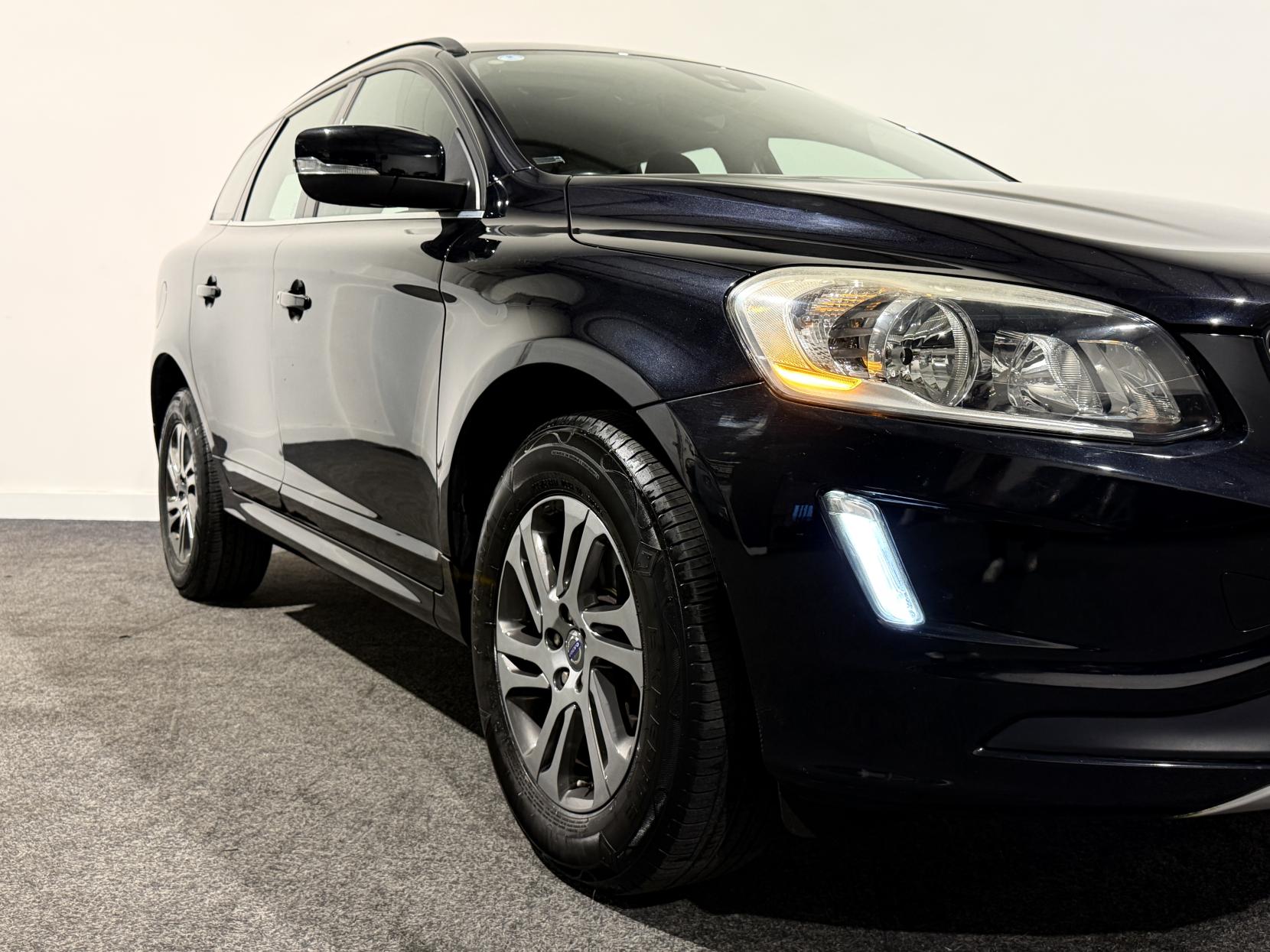 Volvo XC60 2.0 D4 SE Nav SUV 5dr Diesel Manual Euro 6 (s/s) (181 ps)