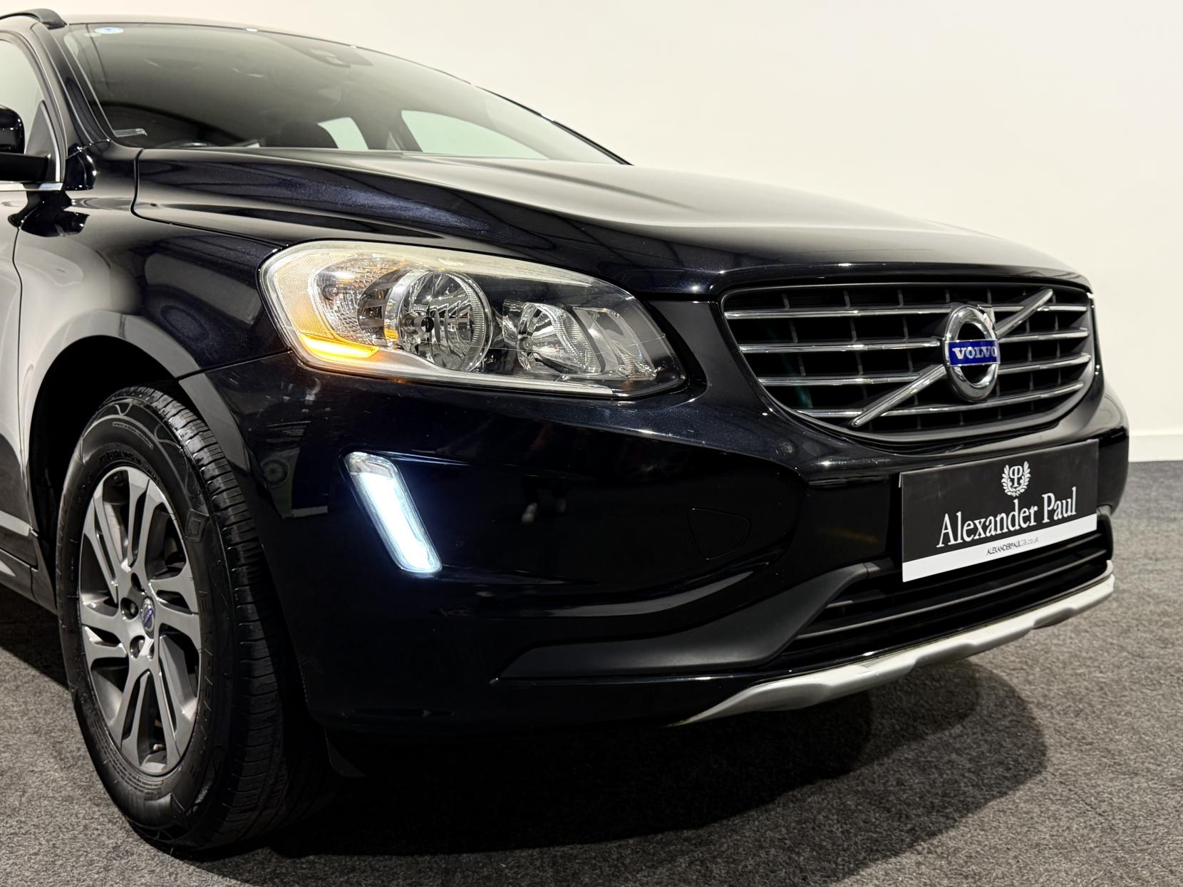 Volvo XC60 2.0 D4 SE Nav SUV 5dr Diesel Manual Euro 6 (s/s) (181 ps)