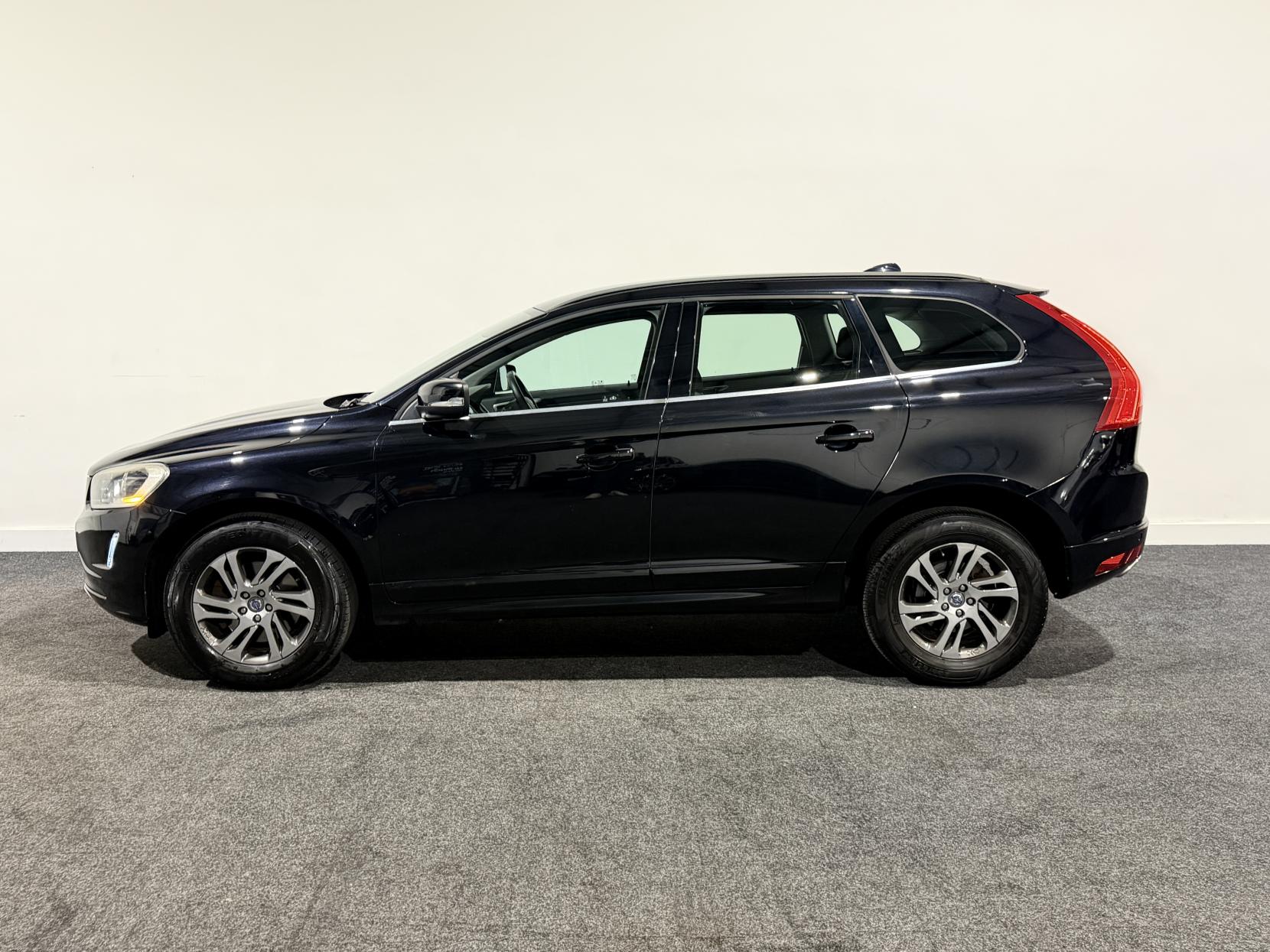 Volvo XC60 2.0 D4 SE Nav SUV 5dr Diesel Manual Euro 6 (s/s) (181 ps)