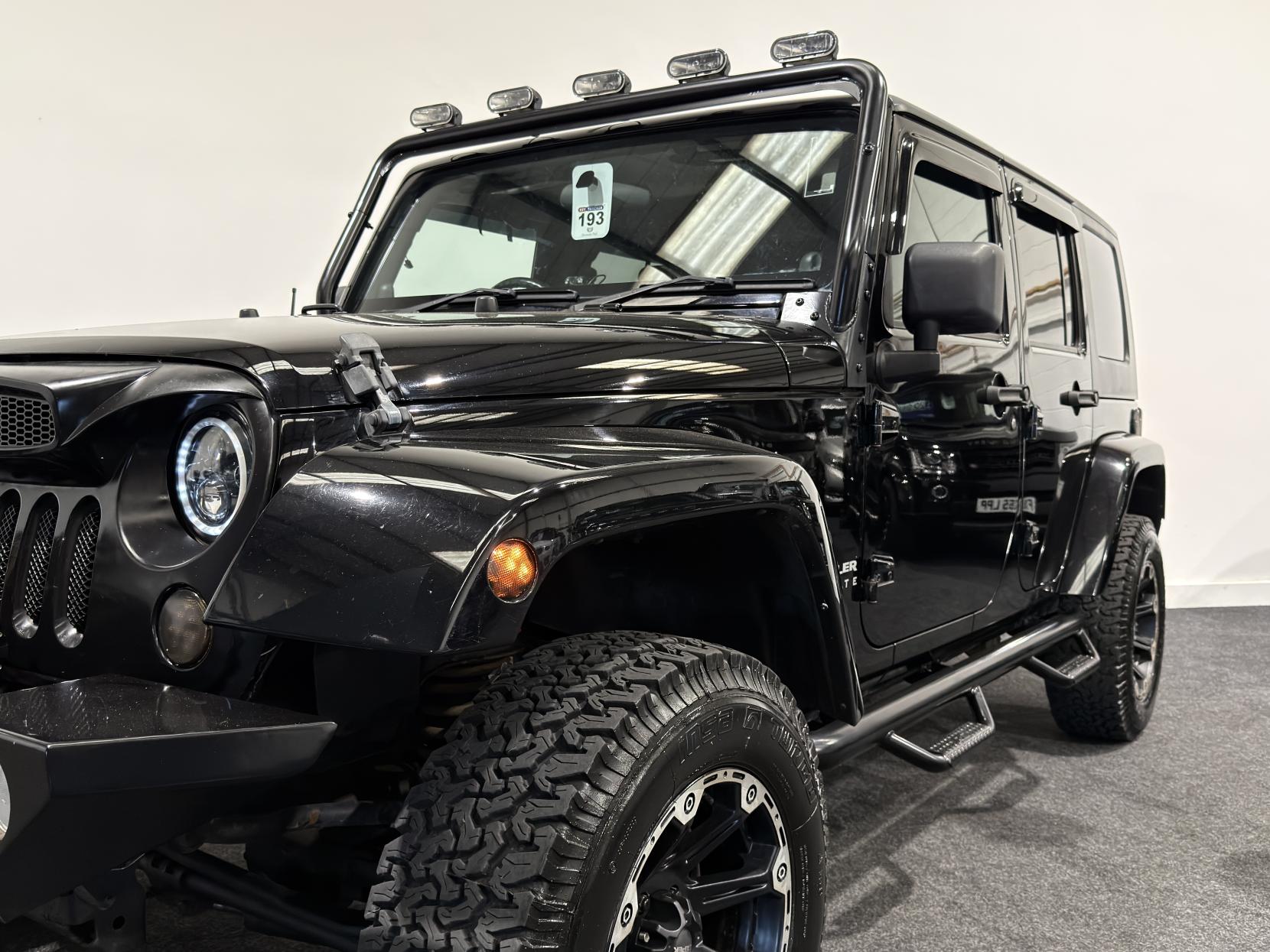 Jeep Wrangler 2.8 CRD Ultimate Unlimited SUV 4dr Diesel Auto 4WD Euro 4 (174 bhp)