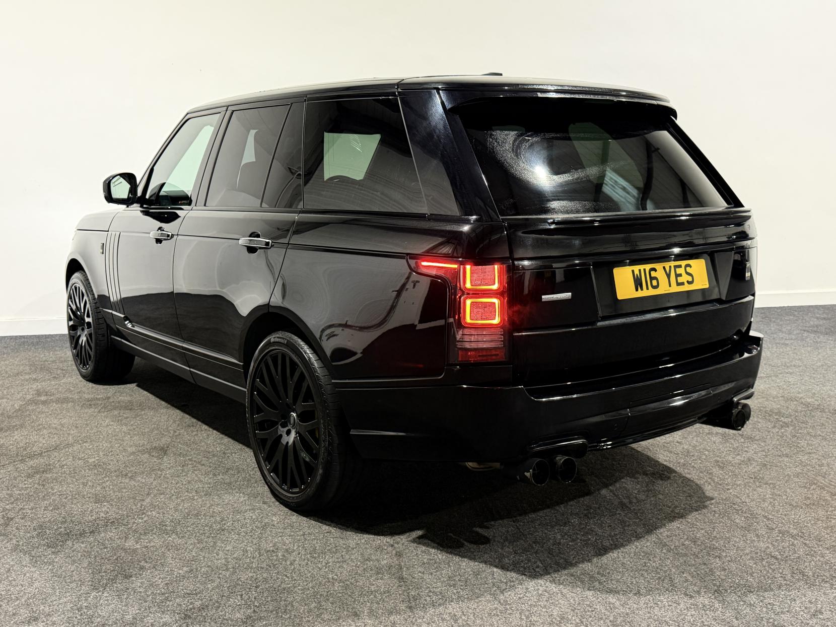 Land Rover Range Rover 5.0 V8 Autobiography SUV 5dr Petrol Auto 4WD Euro 5 (s/s) (510 ps)