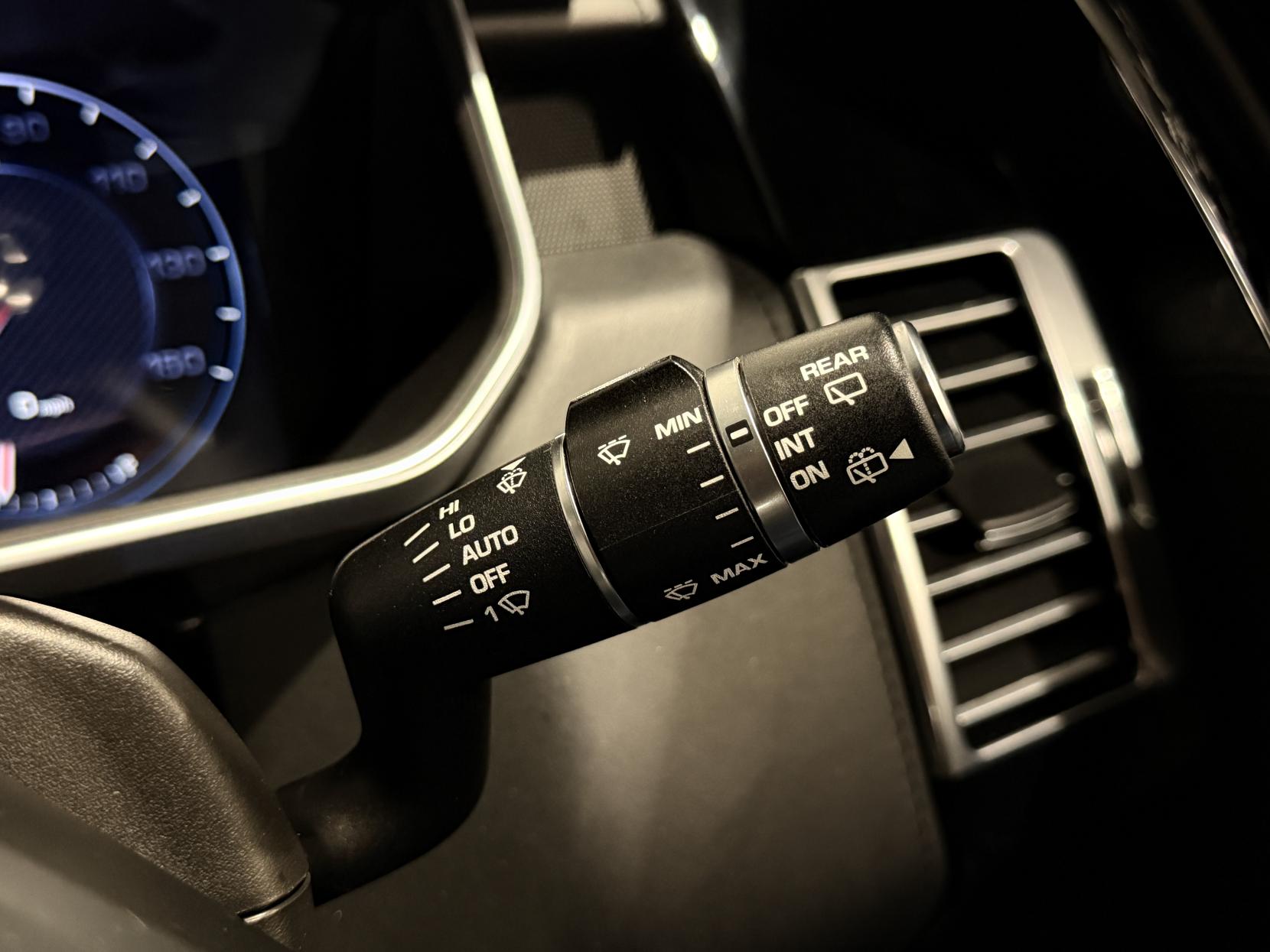 Land Rover Range Rover 5.0 V8 Autobiography SUV 5dr Petrol Auto 4WD Euro 5 (s/s) (510 ps)