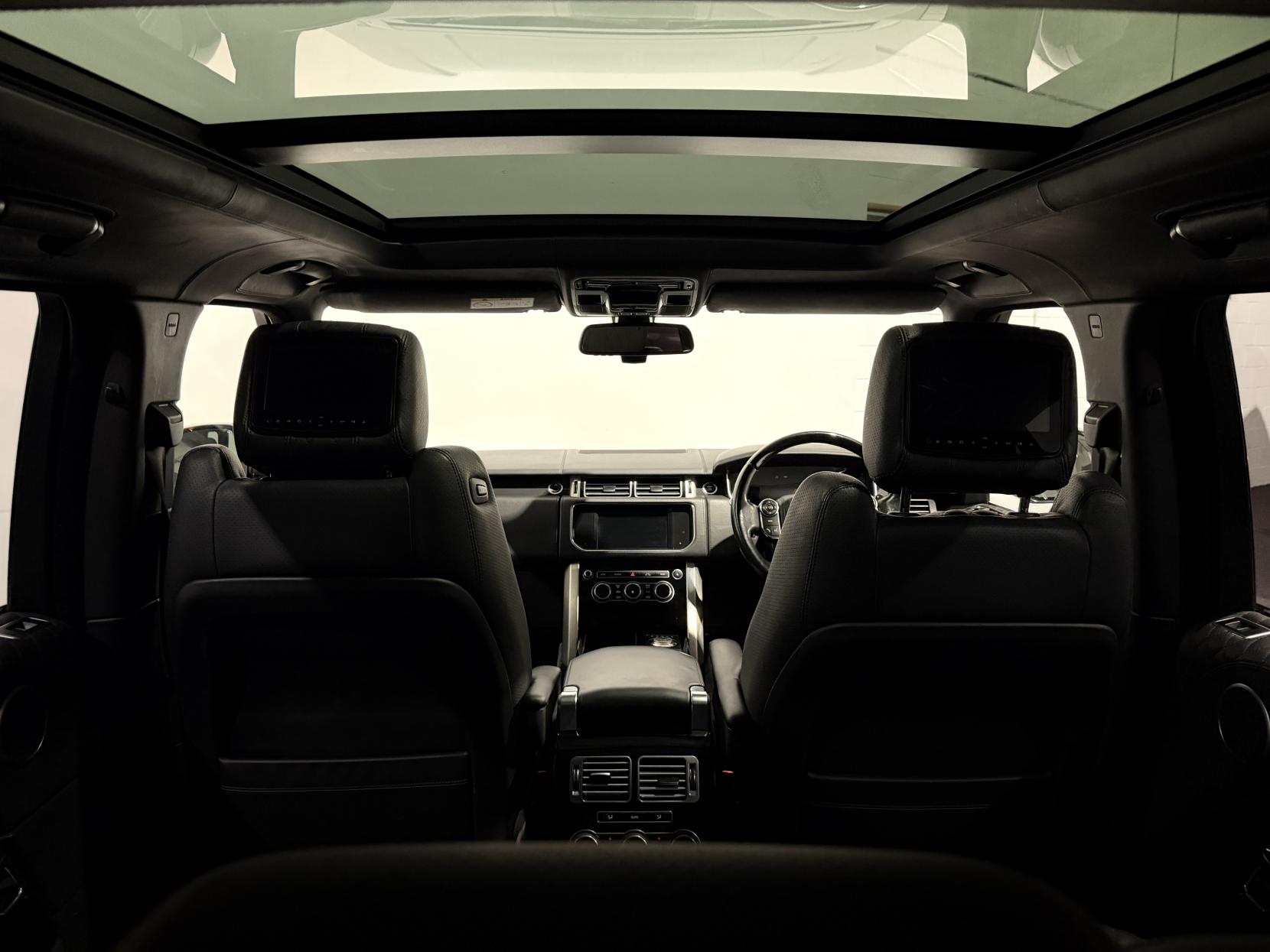 Land Rover Range Rover 5.0 V8 Autobiography SUV 5dr Petrol Auto 4WD Euro 5 (s/s) (510 ps)