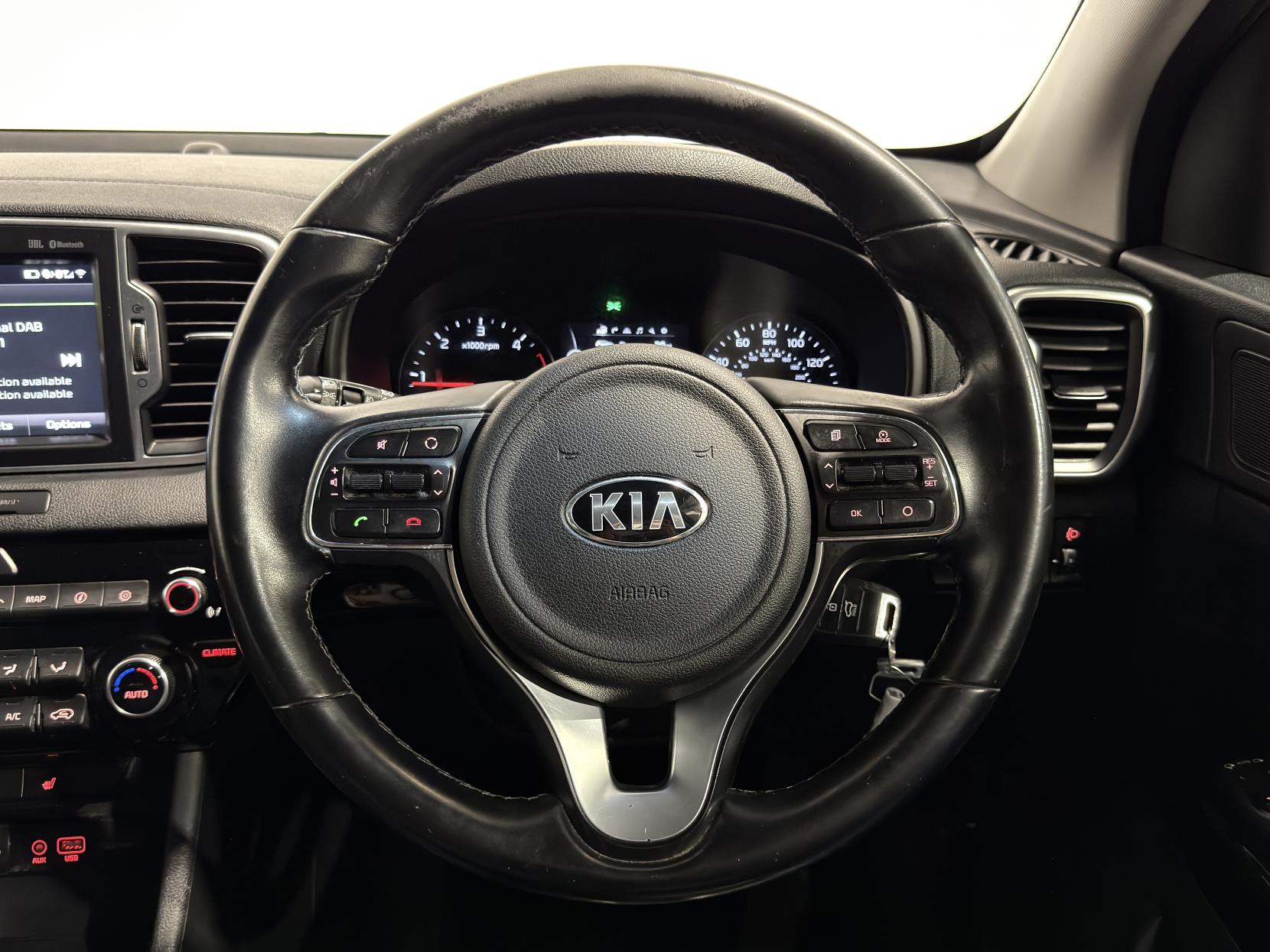 Kia Sportage 2.0 CRDi KX-3 SUV 5dr Diesel Auto AWD Euro 6 (134 bhp)