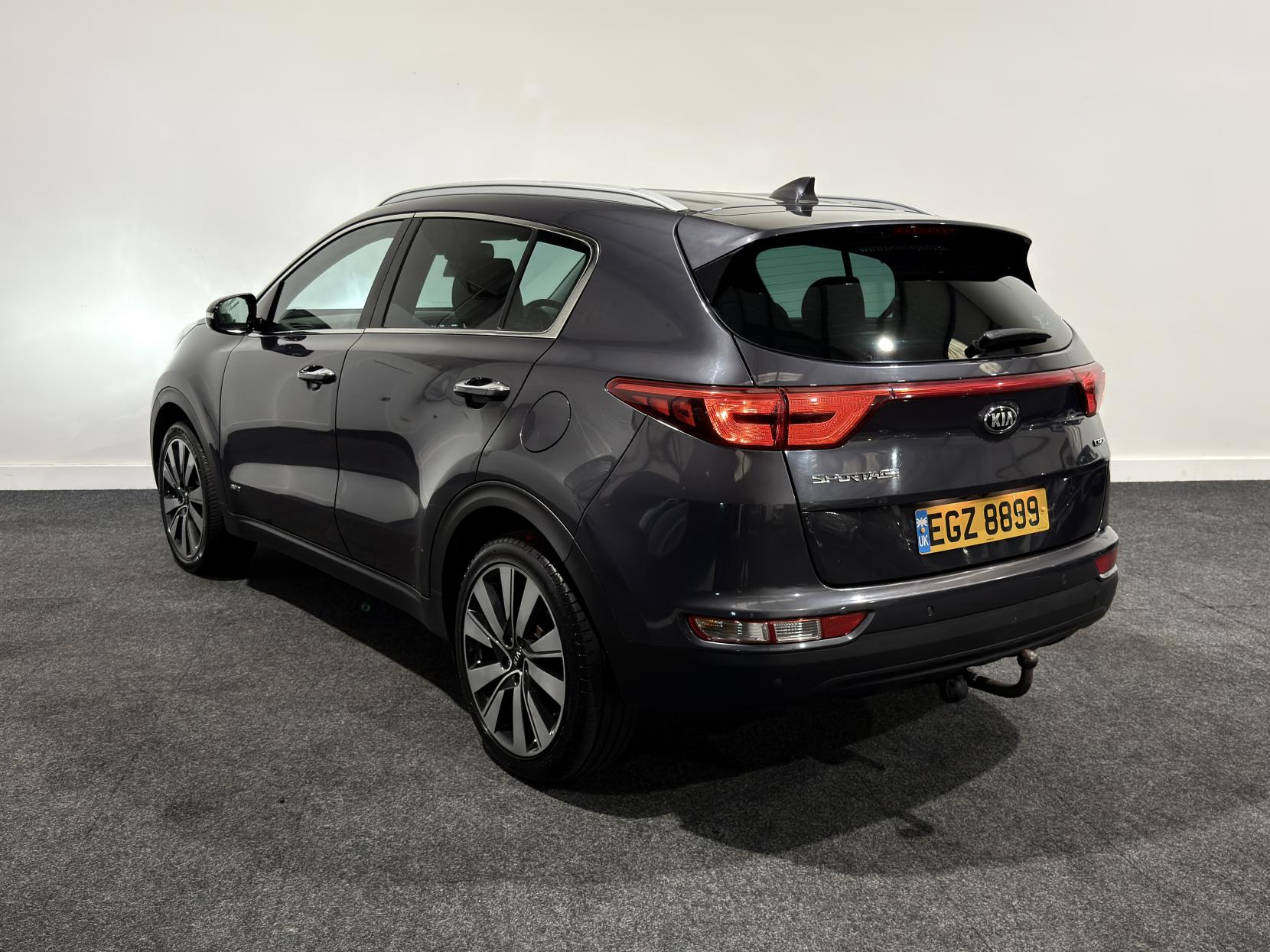 Kia Sportage 2.0 CRDi KX-3 SUV 5dr Diesel Auto AWD Euro 6 (134 bhp)