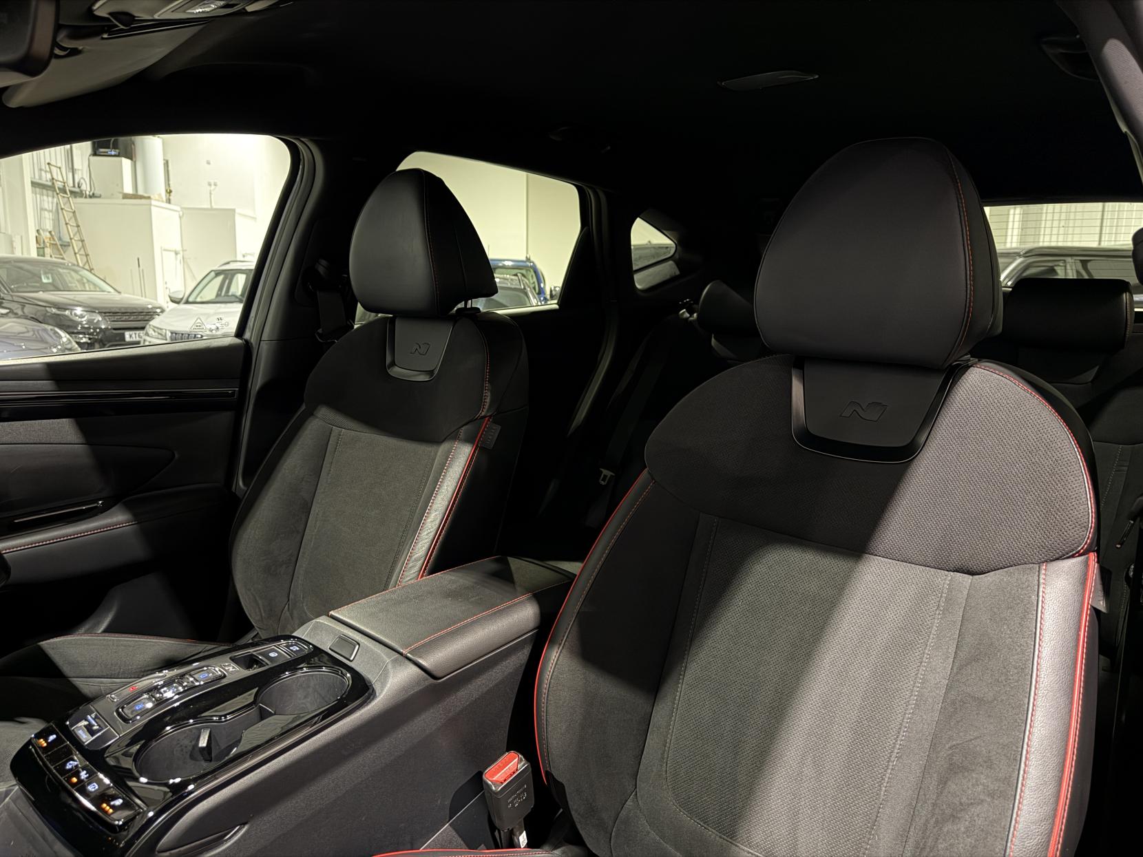 Hyundai TUCSON 1.6 h T-GDi N Line SUV 5dr Petrol Hybrid Auto Euro 6 (s/s) (230 ps)