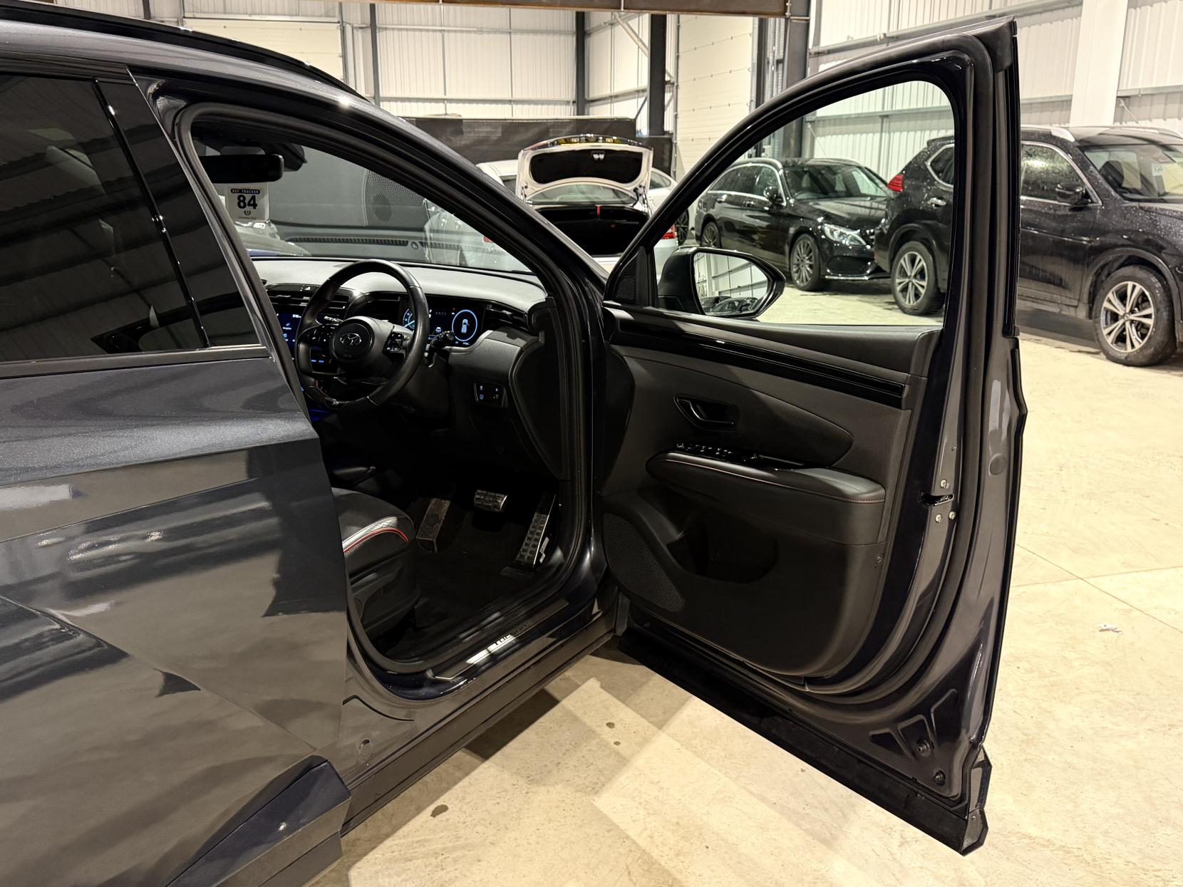 Hyundai TUCSON 1.6 h T-GDi N Line SUV 5dr Petrol Hybrid Auto Euro 6 (s/s) (230 ps)