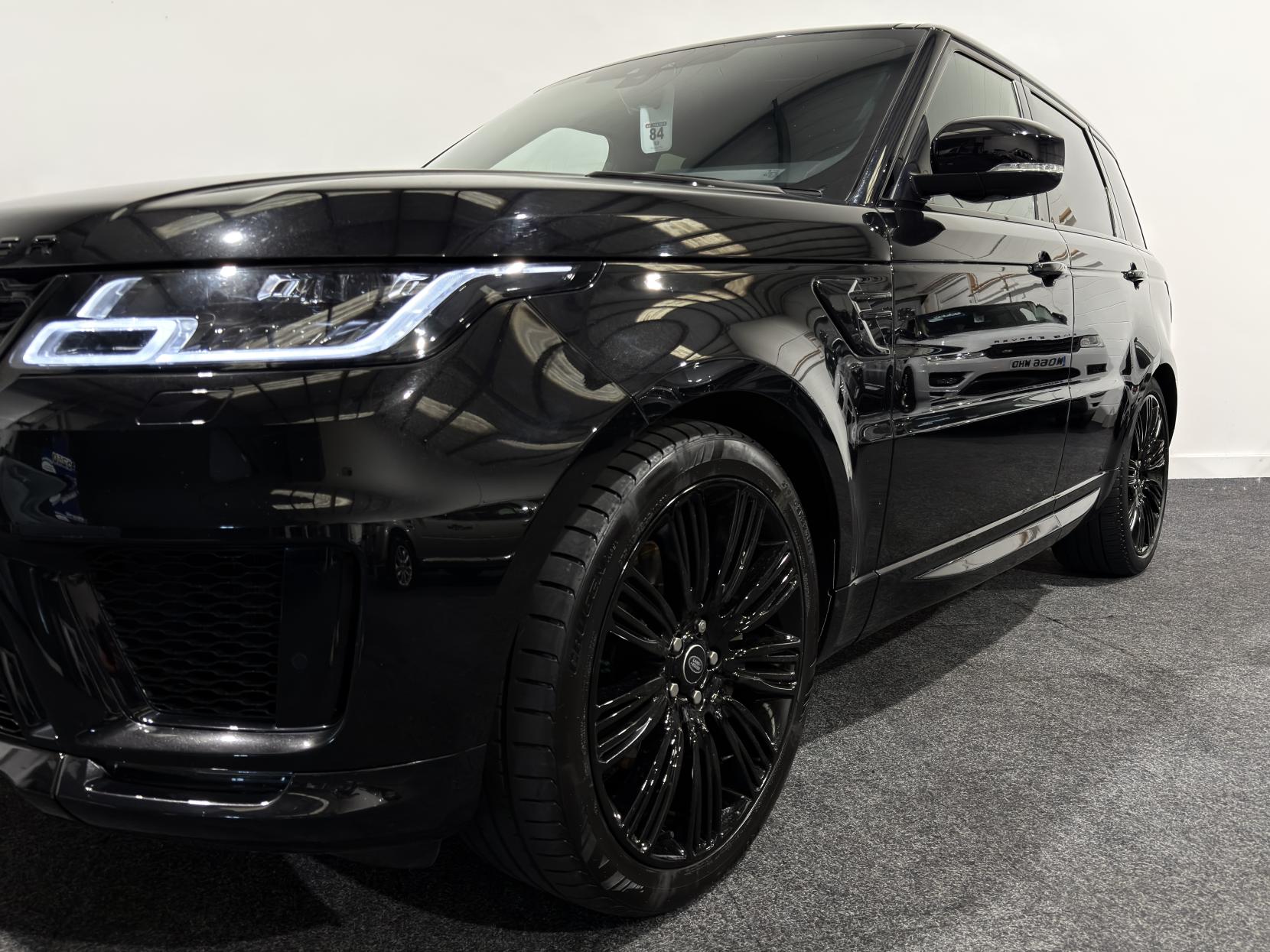 Land Rover Range Rover Sport 3.0 D300 MHEV HSE Dynamic Black SUV 5dr Diesel Auto 4WD Euro 6 (s/s) (300 ps)
