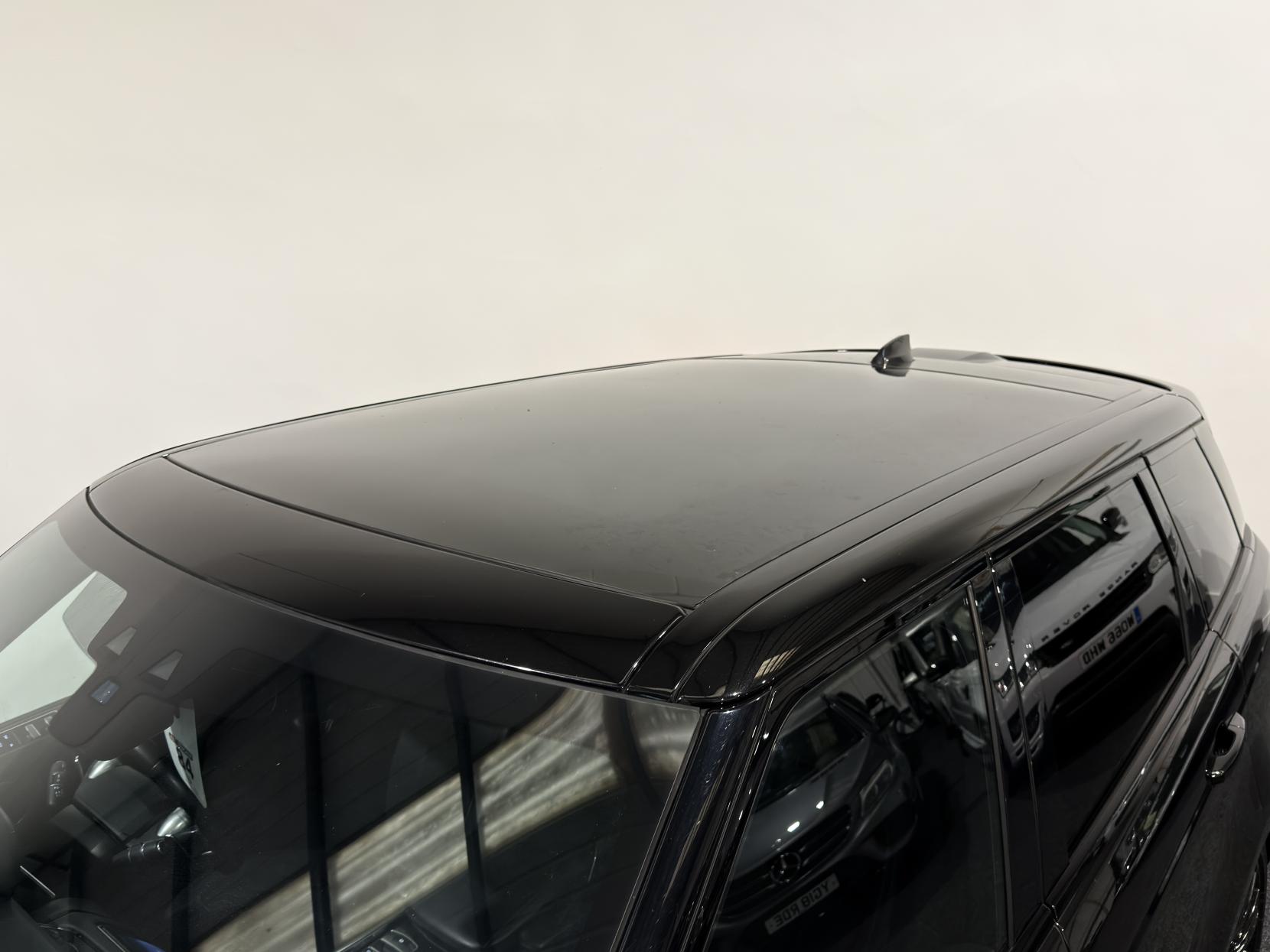 Land Rover Range Rover Sport 3.0 D300 MHEV HSE Dynamic Black SUV 5dr Diesel Auto 4WD Euro 6 (s/s) (300 ps)