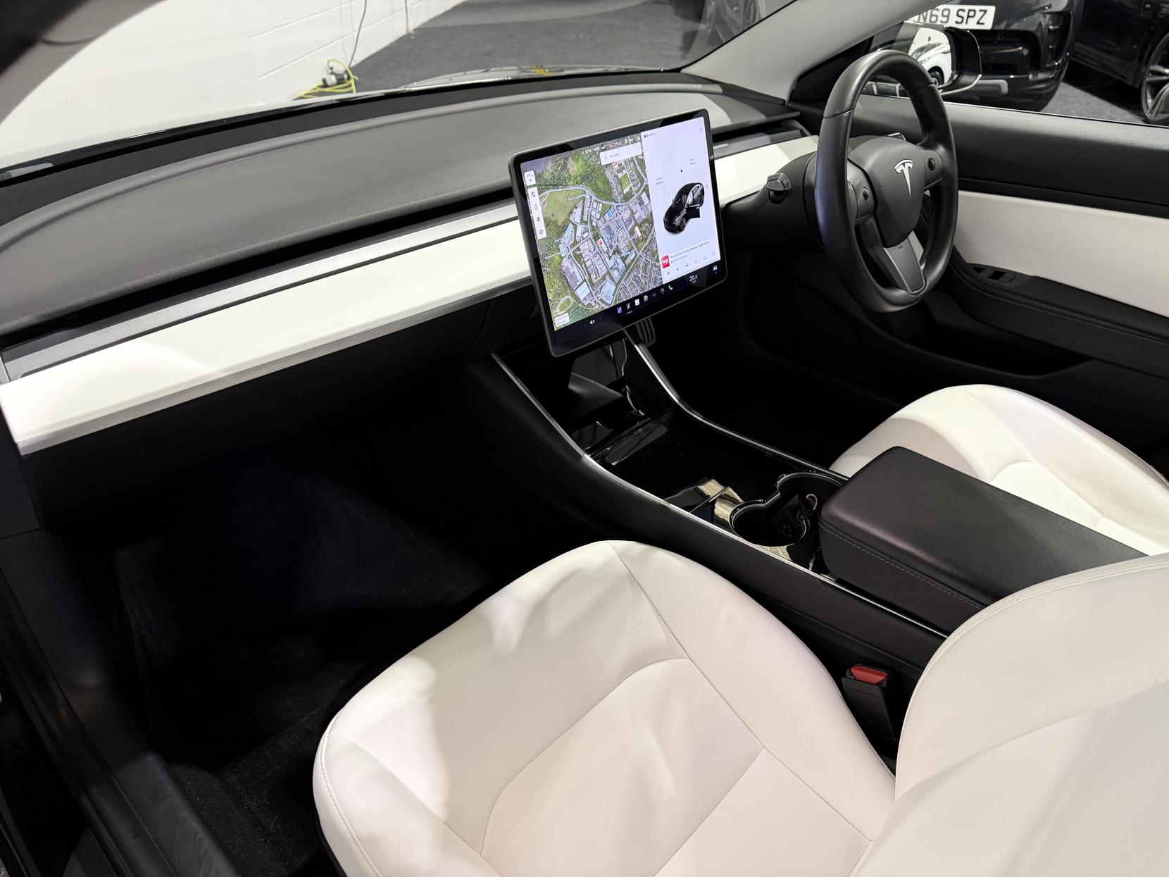 Tesla Model 3 (Dual Motor) Performance Saloon 4dr Electric Auto 4WDE (Performance Upgrade) (449 bhp)