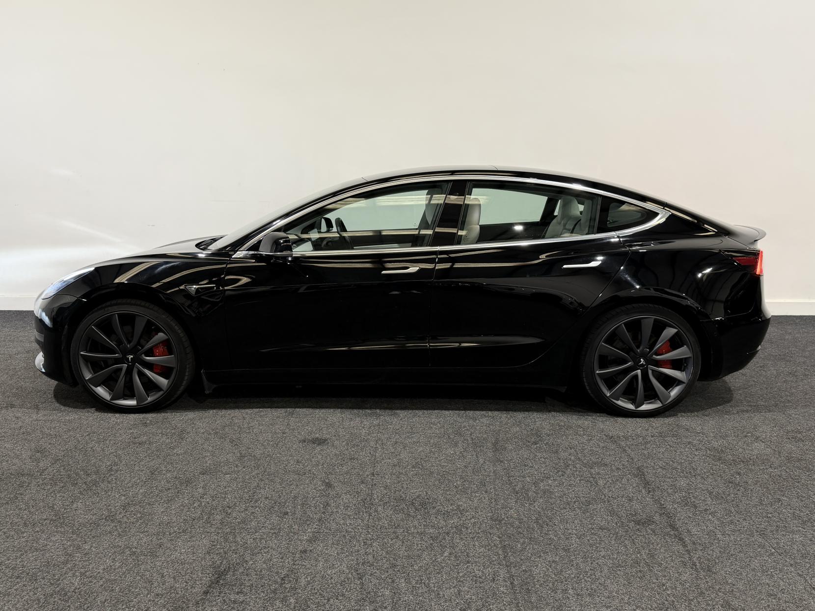 Tesla Model 3 (Dual Motor) Performance Saloon 4dr Electric Auto 4WDE (Performance Upgrade) (449 bhp)