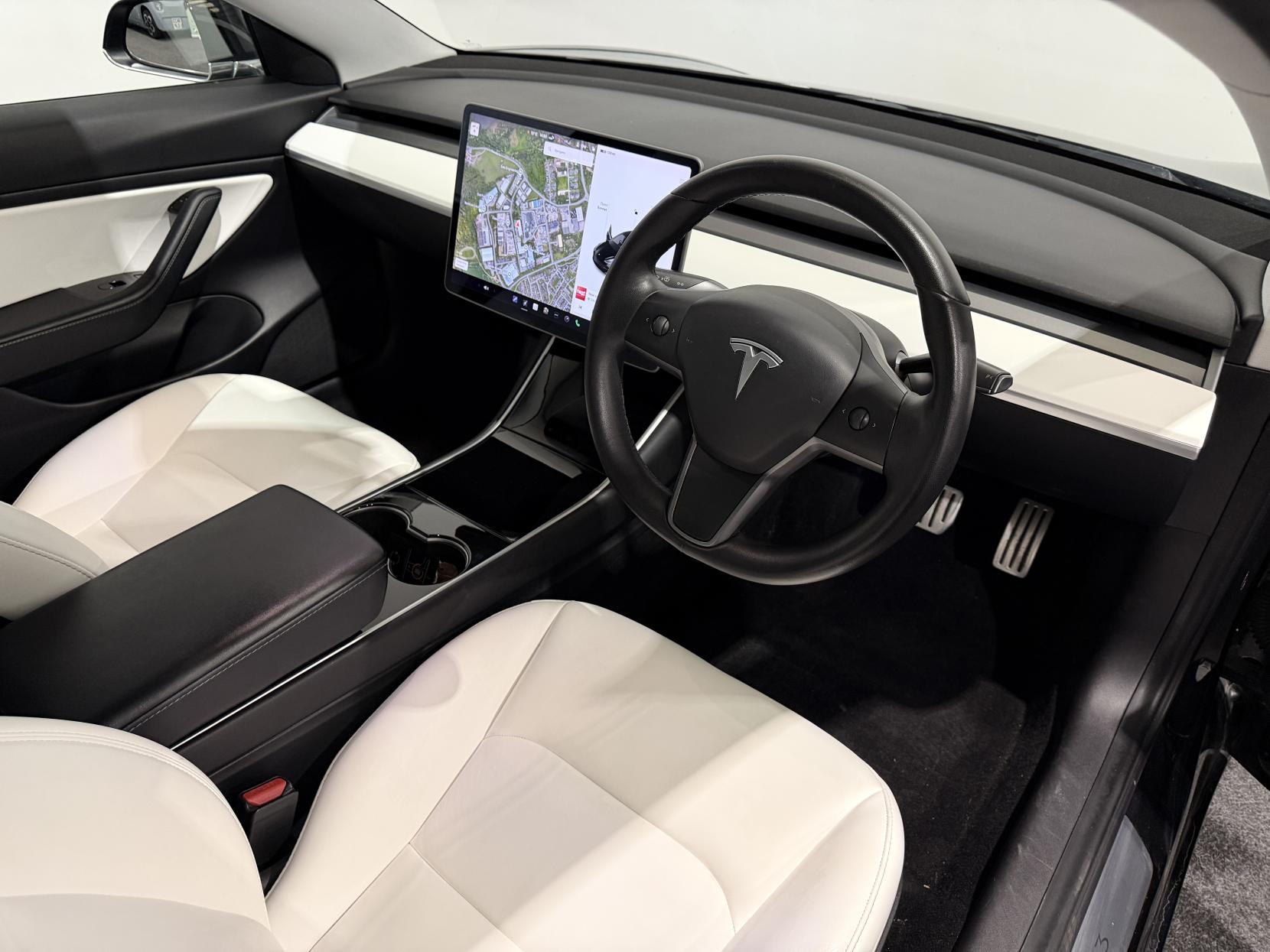 Tesla Model 3 (Dual Motor) Performance Saloon 4dr Electric Auto 4WDE (Performance Upgrade) (449 bhp)