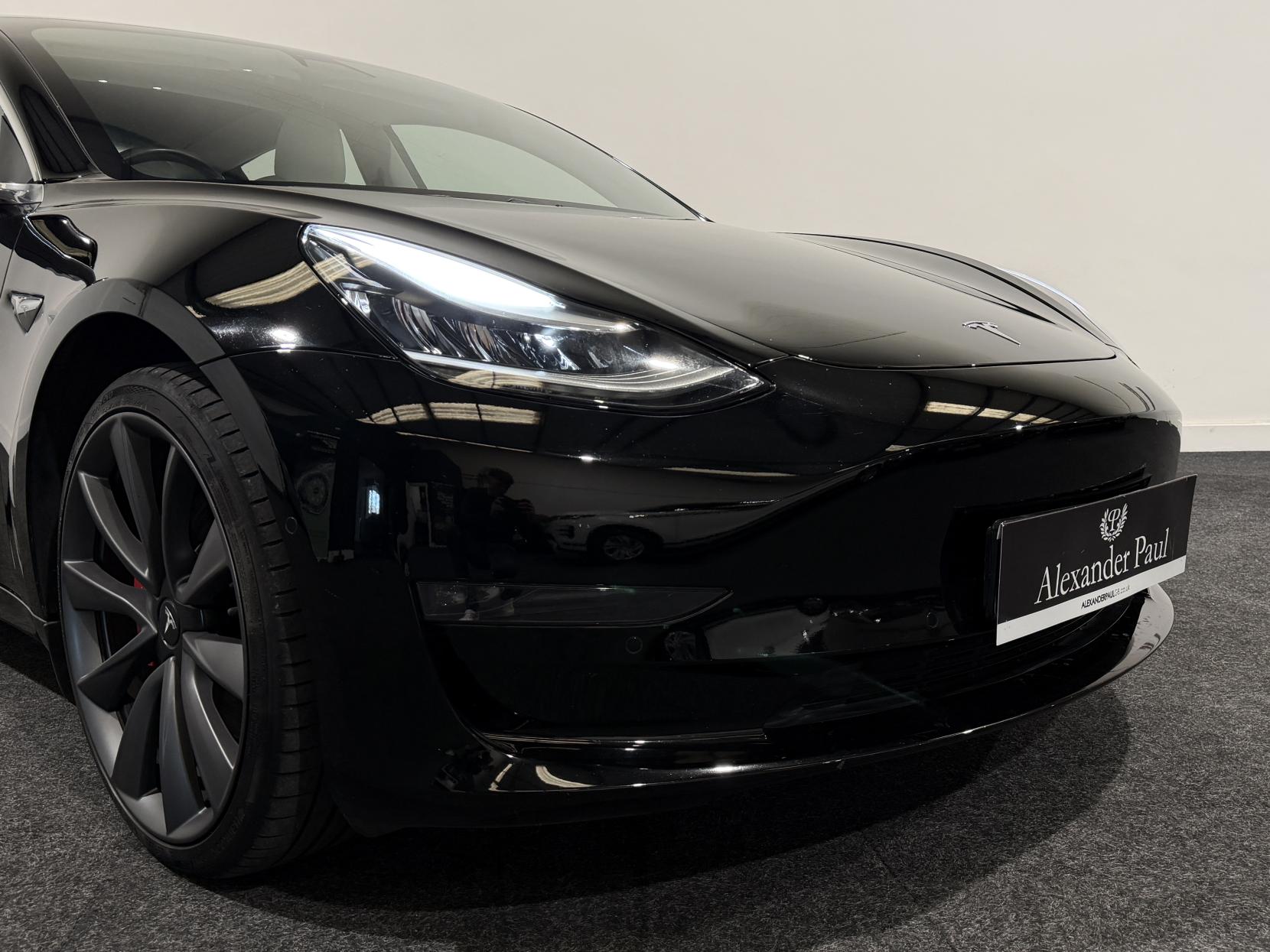 Tesla Model 3 (Dual Motor) Performance Saloon 4dr Electric Auto 4WDE (Performance Upgrade) (449 bhp)