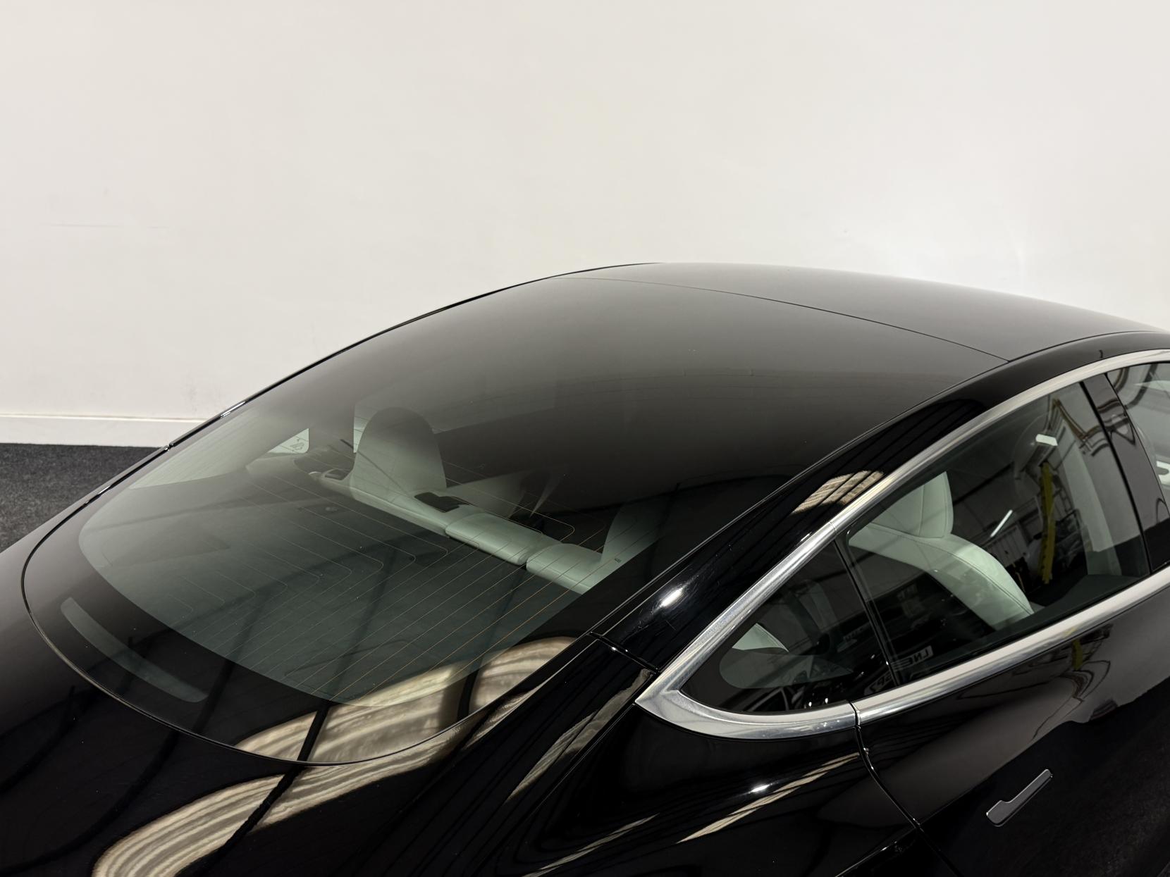 Tesla Model 3 (Dual Motor) Performance Saloon 4dr Electric Auto 4WDE (Performance Upgrade) (449 bhp)