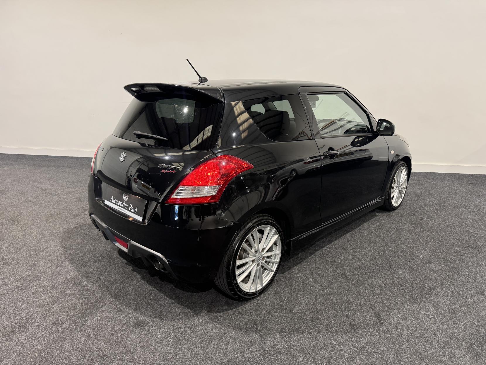 Suzuki Swift 1.6 Sport Hatchback 3dr Petrol Manual Euro 5 (136 ps)