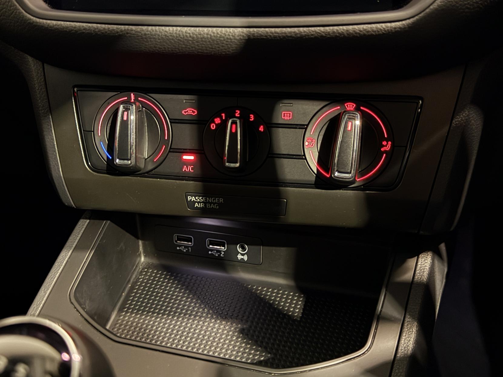 SEAT Ibiza 1.0 TSI FR Hatchback 5dr Petrol Manual Euro 6 (s/s) GPF (115 ps)