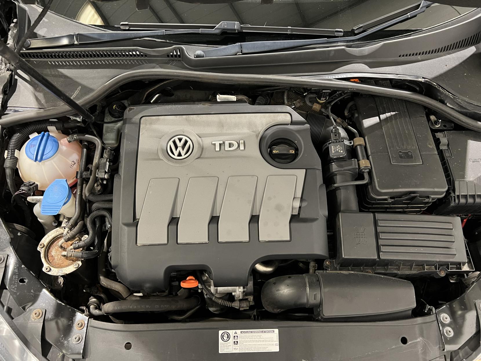 Volkswagen Golf 1.6 TDI SE Estate 5dr Diesel Manual Euro 5 (105 ps)