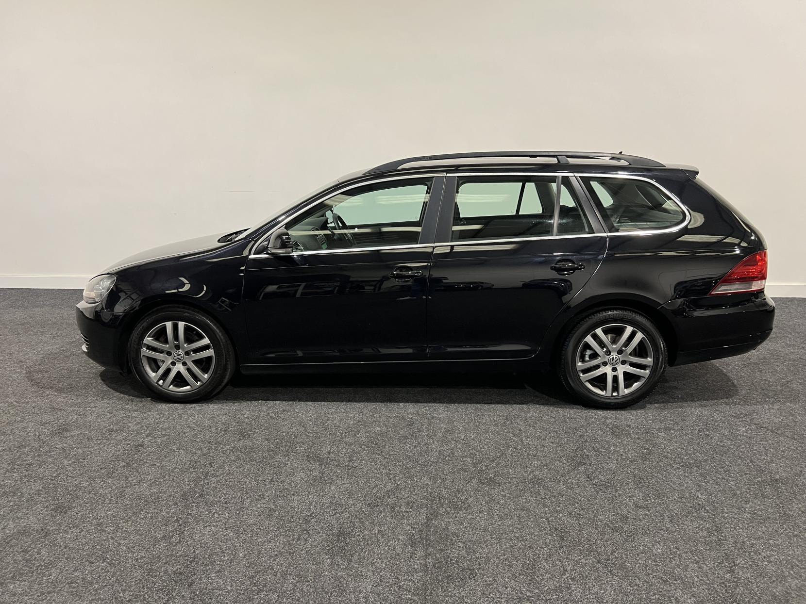 Volkswagen Golf 1.6 TDI SE Estate 5dr Diesel Manual Euro 5 (105 ps)