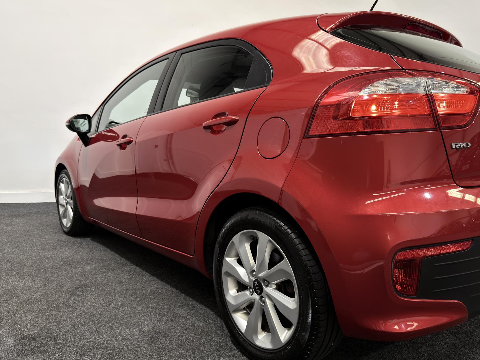 Kia Rio 1.4 CRDi EcoDynamics 2 Hatchback 5dr Diesel Manual Euro 6 (s/s) (89 bhp)