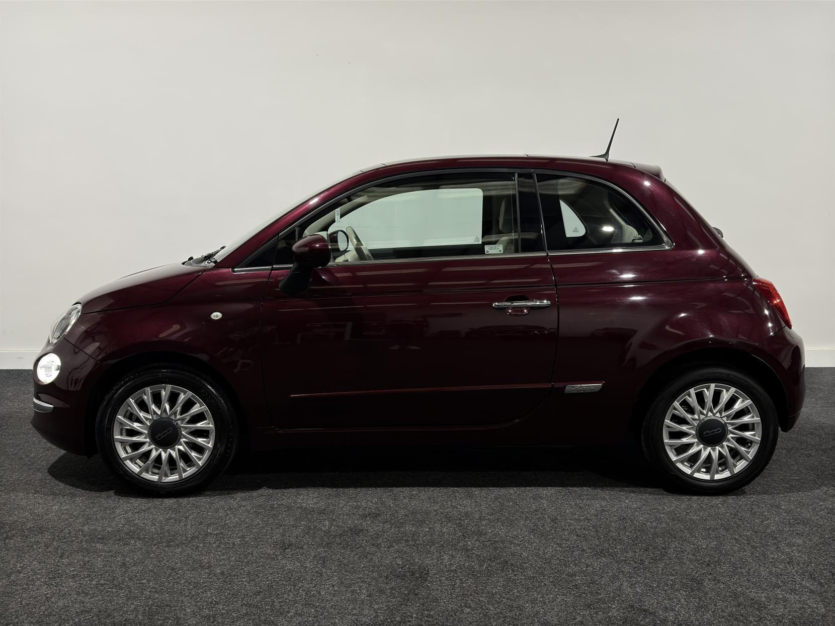 Fiat 500 1.2 Lounge Hatchback 3dr Petrol Manual Euro 6 (s/s) (69 bhp)