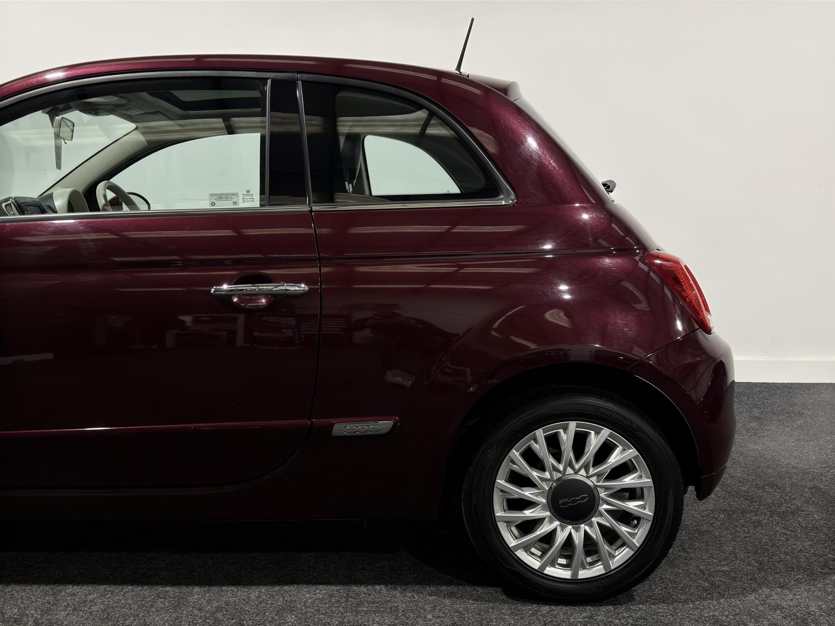 Fiat 500 1.2 Lounge Hatchback 3dr Petrol Manual Euro 6 (s/s) (69 bhp)