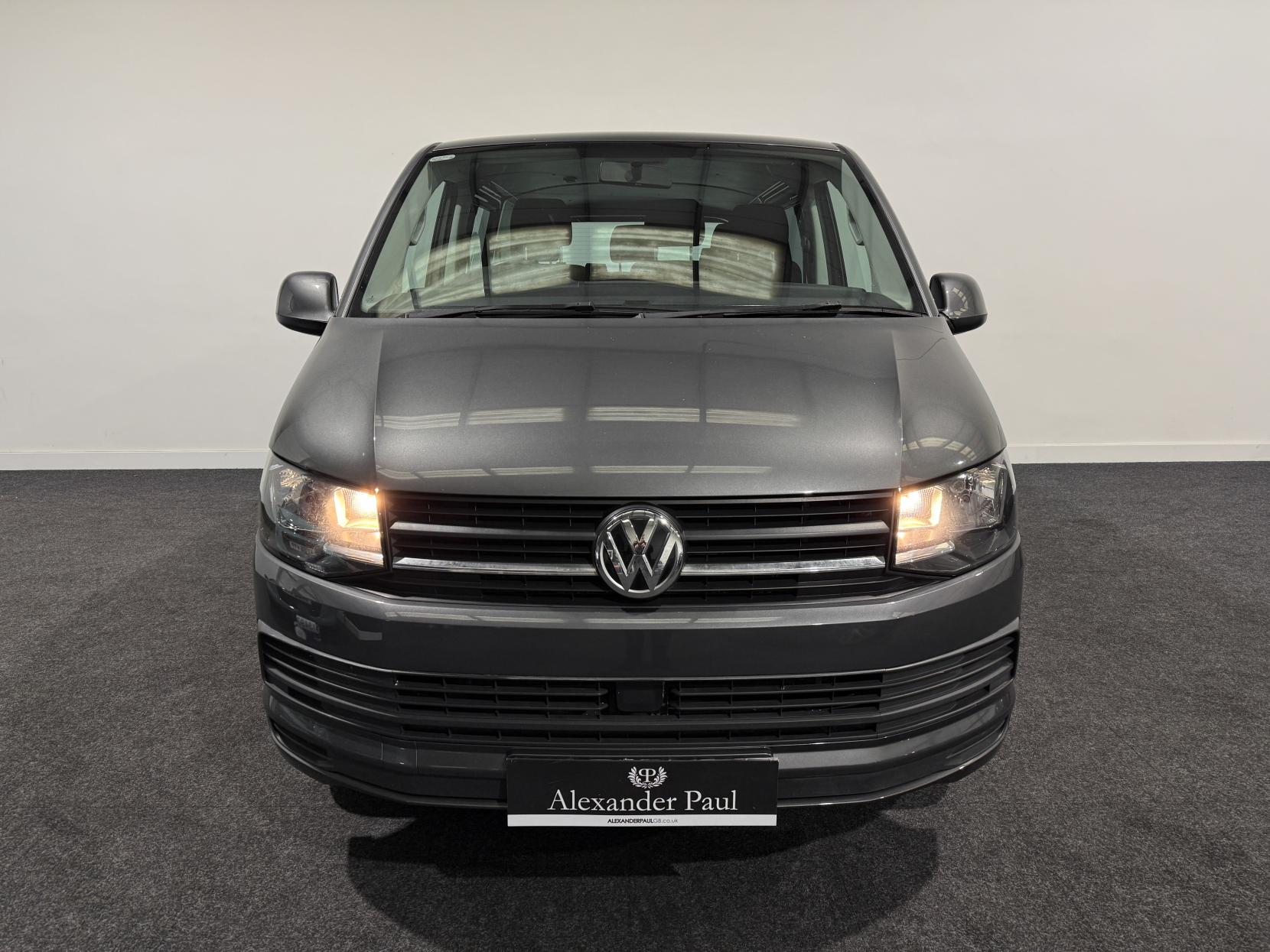 Volkswagen Transporter 2.0 TDI T32 BlueMotion Tech Trendline Crew Van Double Cab 5dr Diesel Manual FWD SWB Euro 6 (s/s) (150 ps)