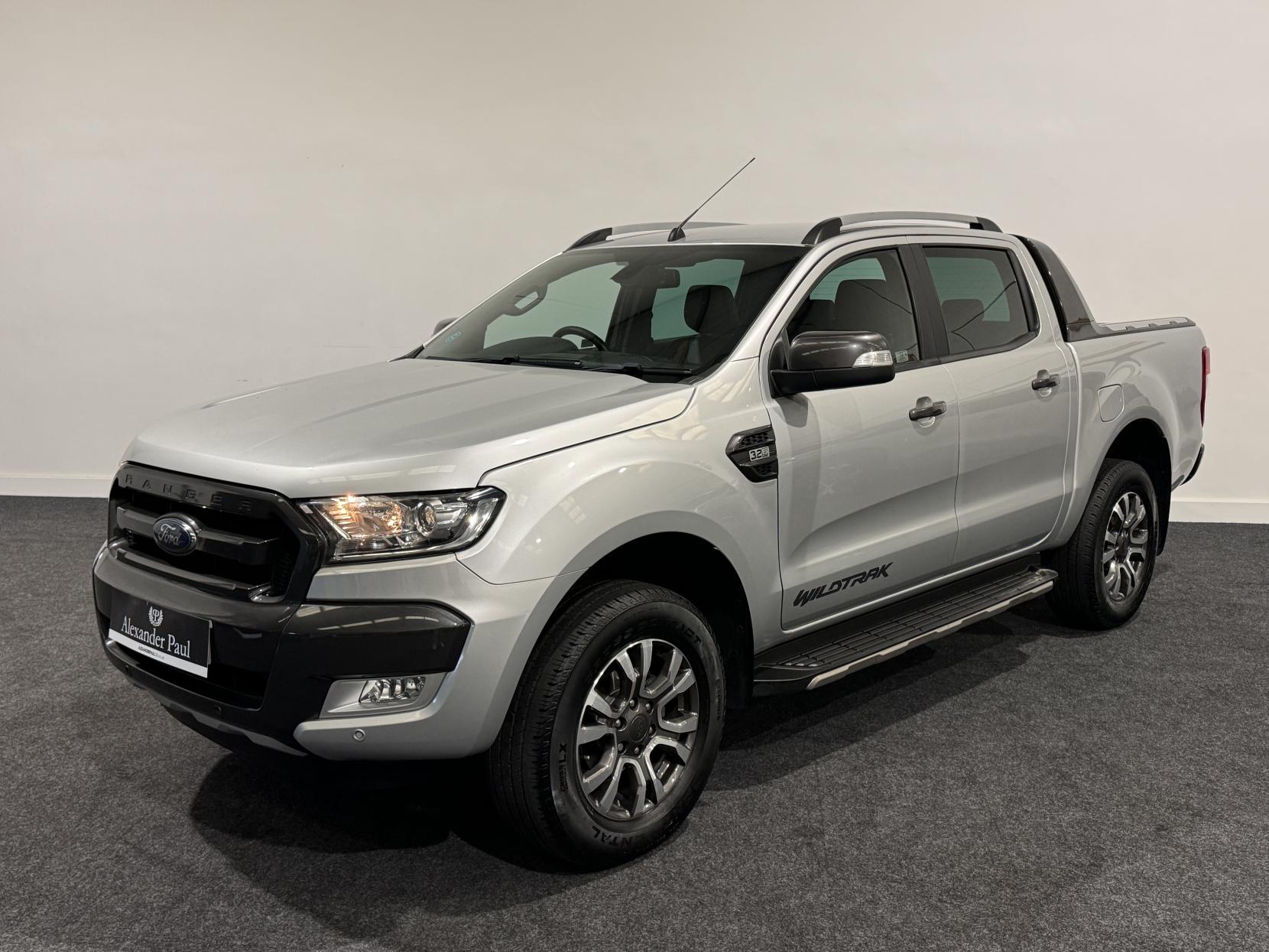 Ford Ranger 3.2 TDCi Wildtrak Pickup Double Cab 4dr Diesel Auto 4WD Euro 5 (200 ps)