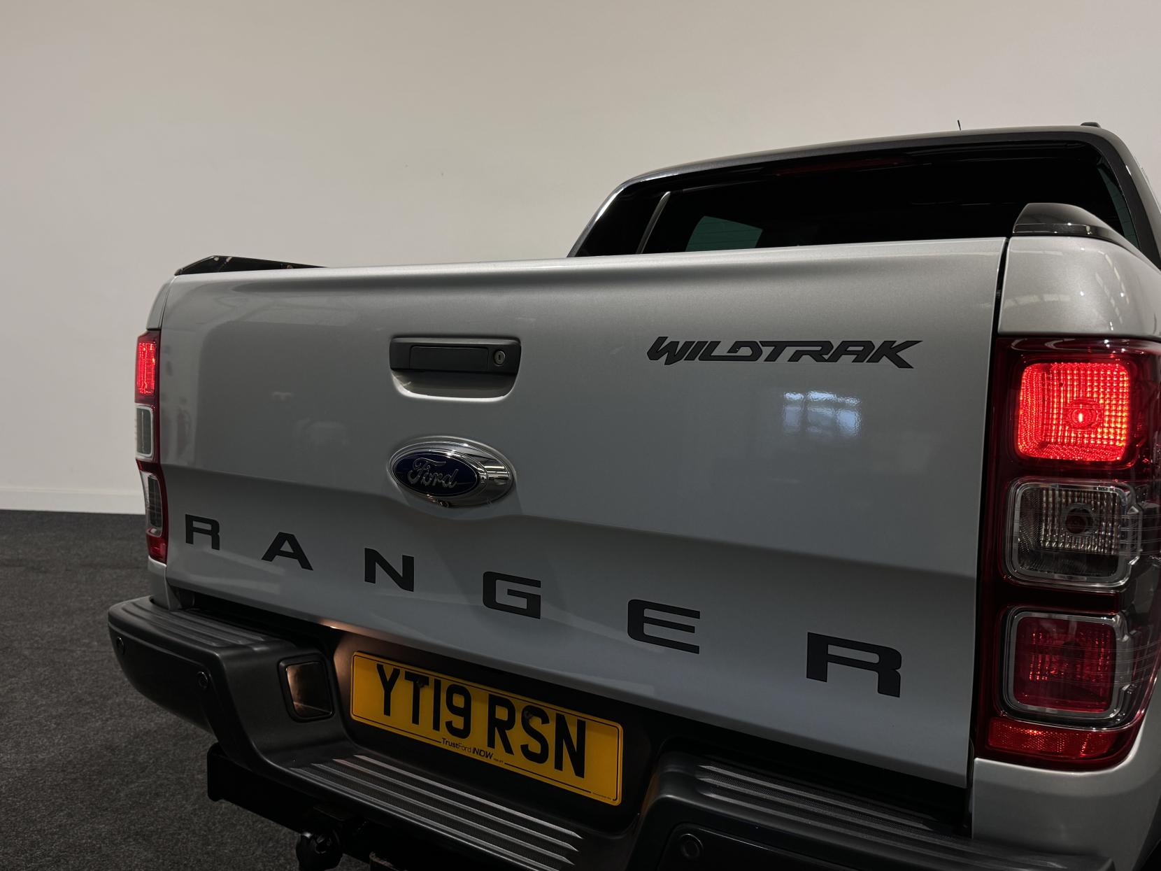 Ford Ranger 3.2 TDCi Wildtrak Pickup Double Cab 4dr Diesel Auto 4WD Euro 5 (200 ps)