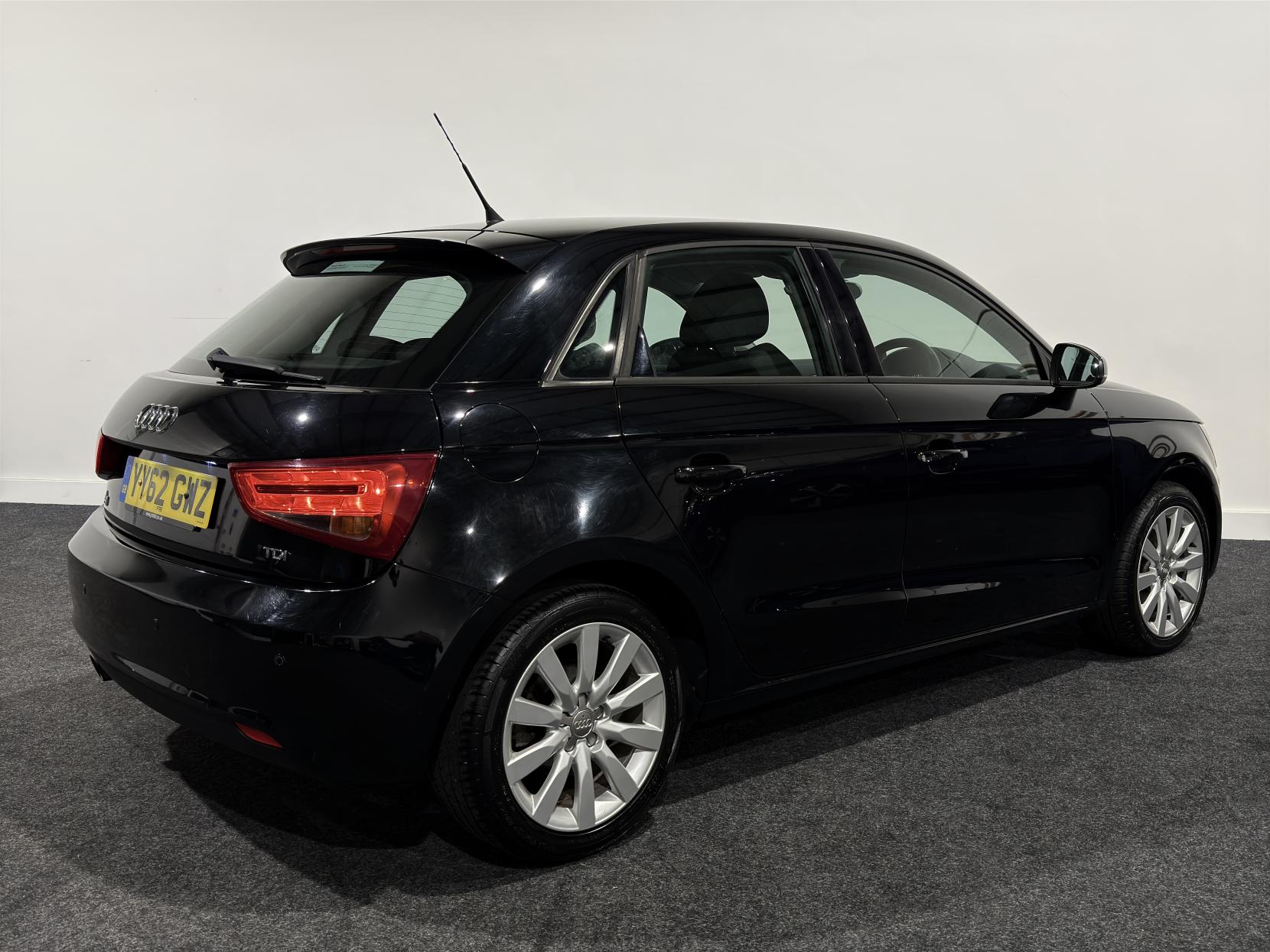 Audi A1 1.6 TDI Sport Sportback 5dr Diesel Manual Euro 5 (s/s) (105 ps)