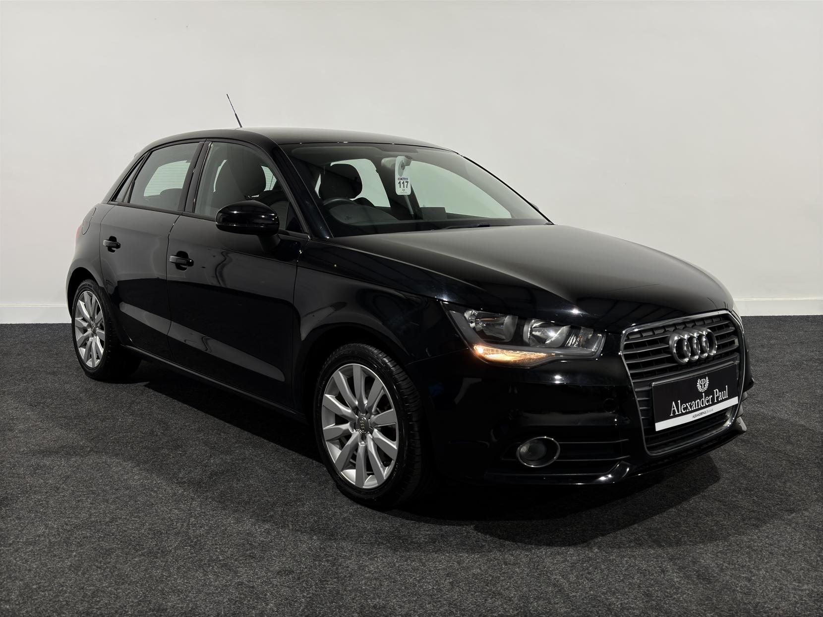 Audi A1 1.6 TDI Sport Sportback 5dr Diesel Manual Euro 5 (s/s) (105 ps)