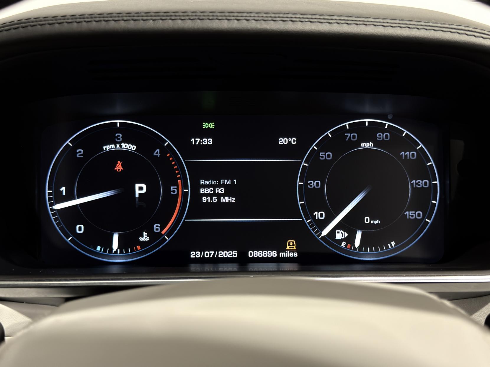 Land Rover Range Rover Sport 3.0 SD V6 Autobiography Dynamic SUV 5dr Diesel Auto 4WD Euro 6 (s/s) (306 ps)