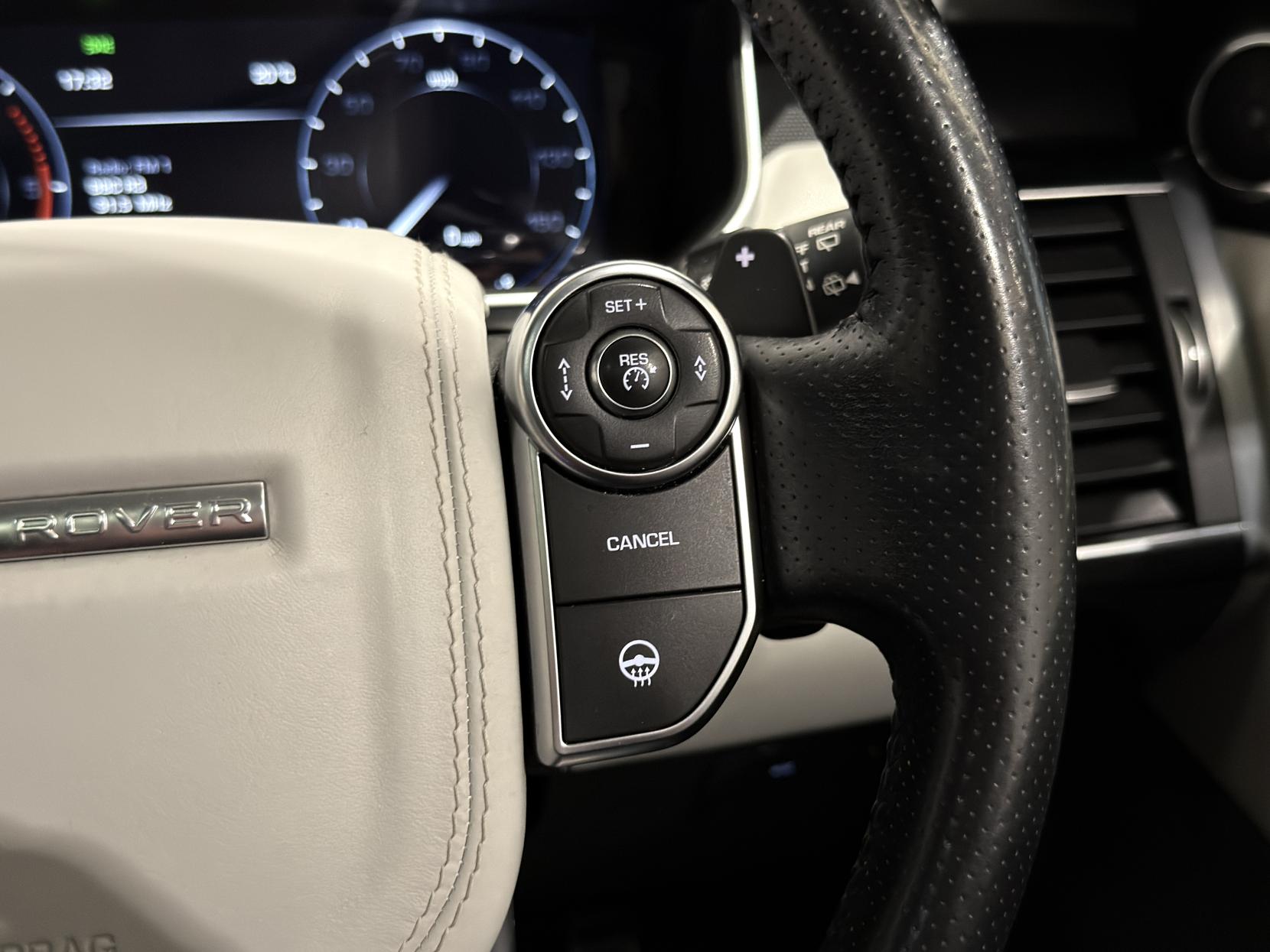 Land Rover Range Rover Sport 3.0 SD V6 Autobiography Dynamic SUV 5dr Diesel Auto 4WD Euro 6 (s/s) (306 ps)
