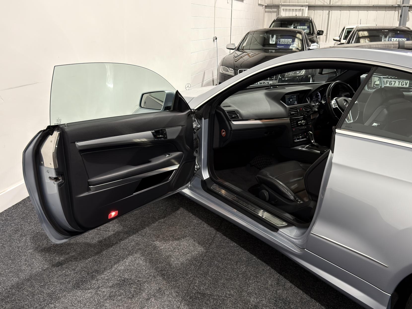 Mercedes-Benz E Class 2.1 E220 CDI BlueEfficiency Sport Coupe 2dr Diesel G-Tronic+ Euro 5 (s/s) (170 ps)