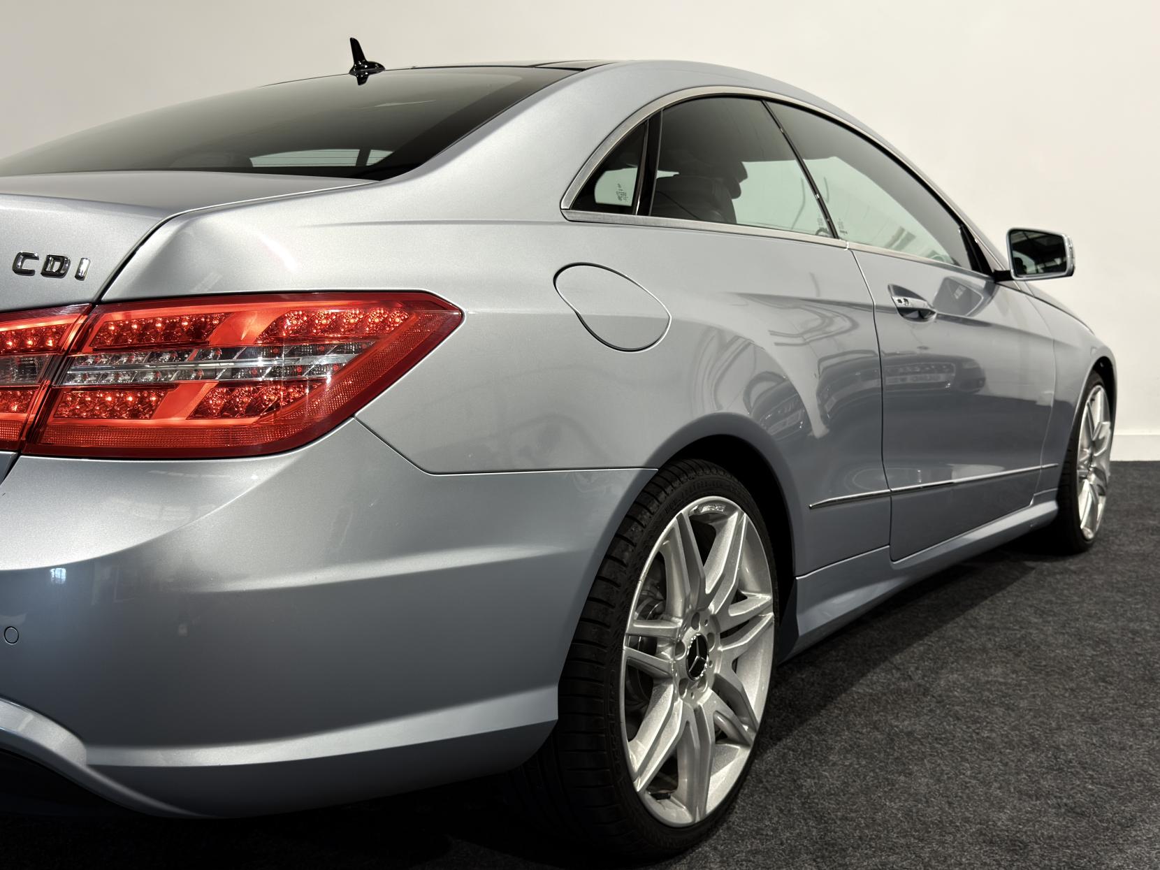 Mercedes-Benz E Class 2.1 E220 CDI BlueEfficiency Sport Coupe 2dr Diesel G-Tronic+ Euro 5 (s/s) (170 ps)