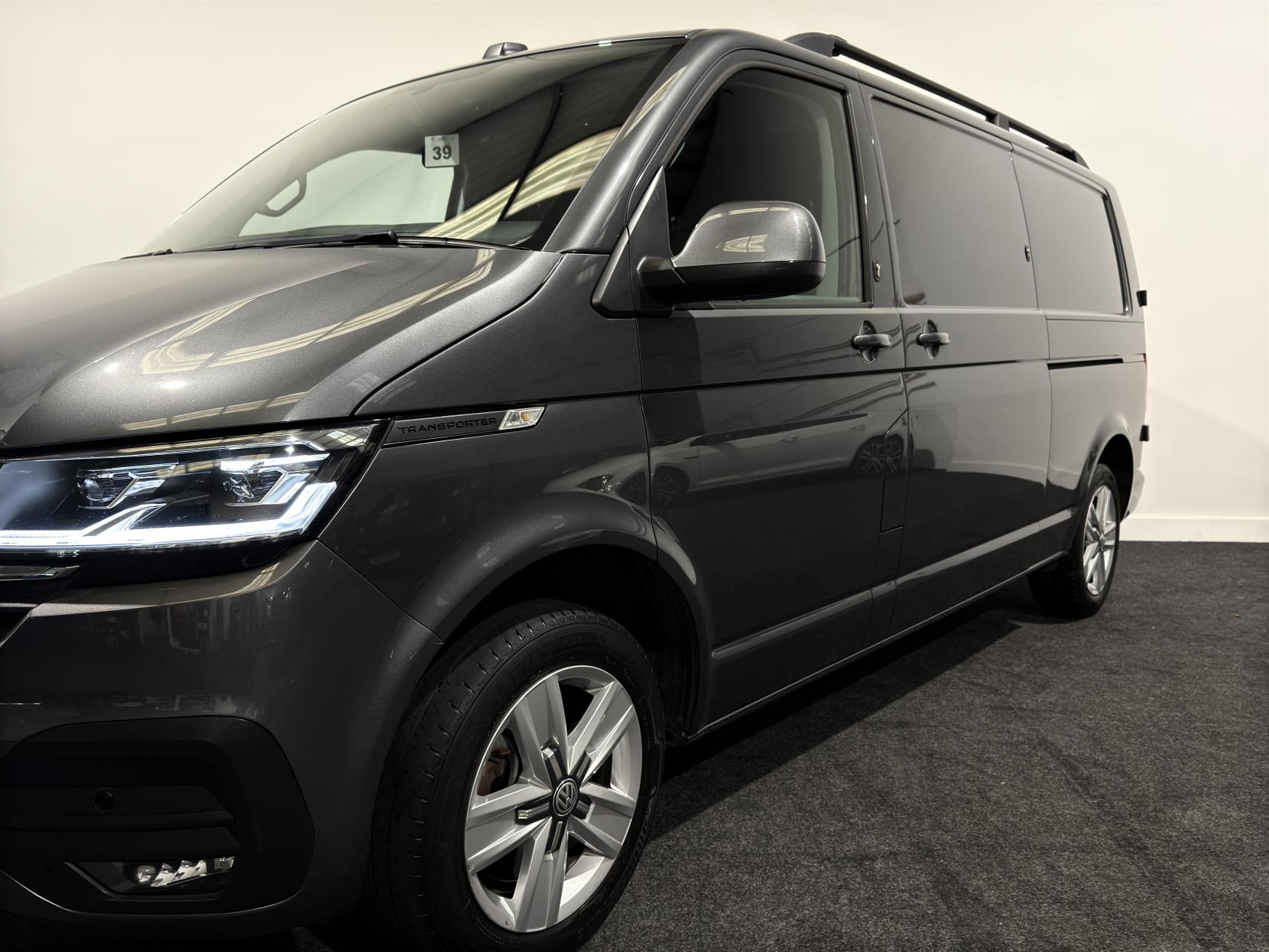 Volkswagen Transporter 2.0 BiTDI T32 Highline Panel Van 5dr Diesel DSG FWD LWB High Roof Euro 6 (s/s) (204 ps)