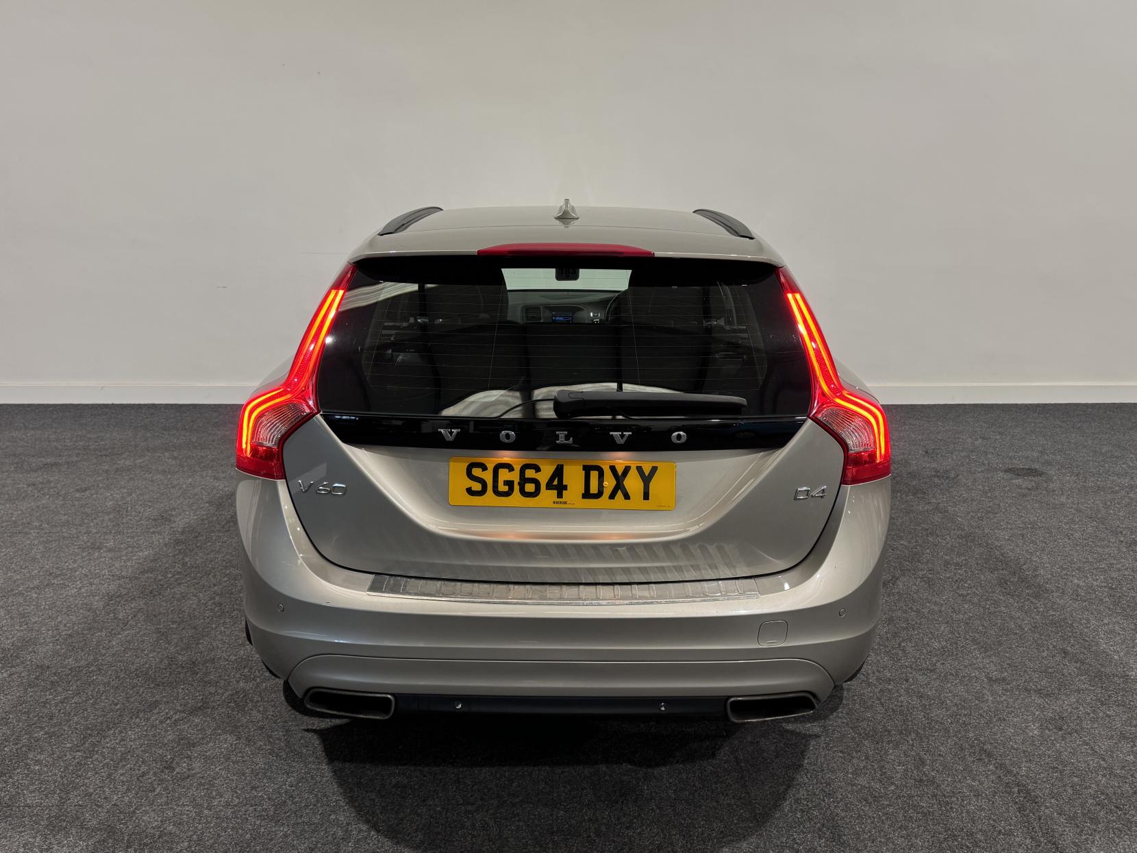 Volvo V60 2.0 D4 SE Estate 5dr Diesel Manual Euro 6 (s/s) (181 ps)