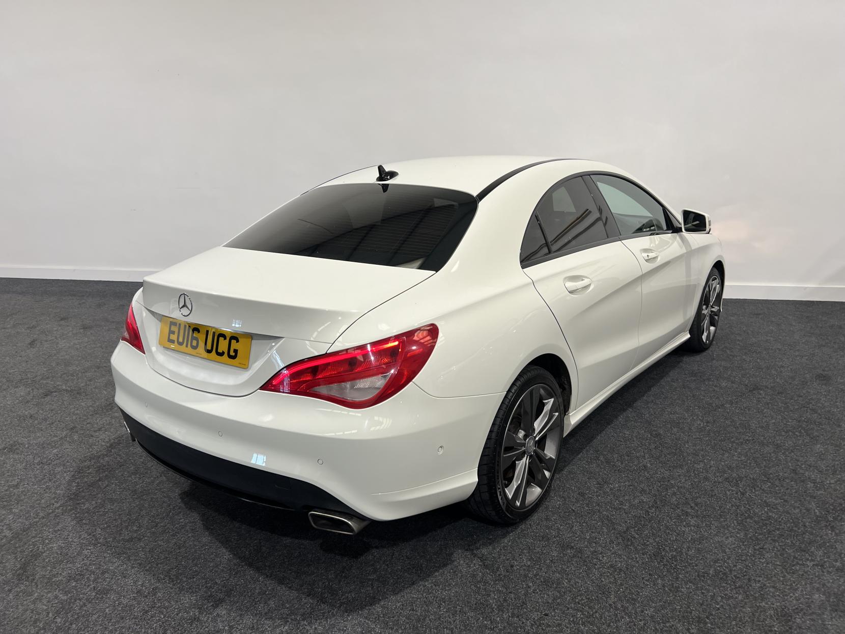 Mercedes-Benz CLA Class 1.6 CLA180 Sport Coupe 4dr Petrol Manual Euro 6 (s/s) (122 ps)