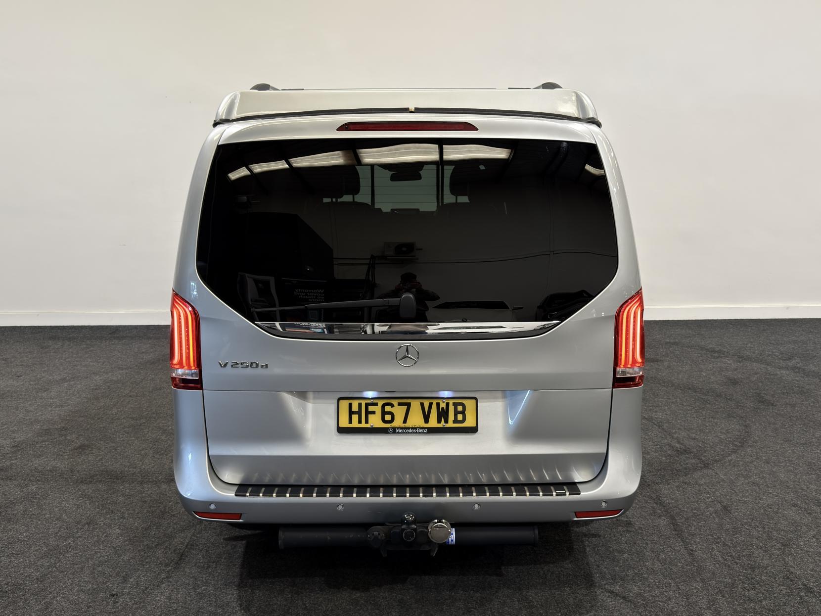 Mercedes-Benz V Class 2.2 V250d BlueTEC Sport MPV 5dr Diesel G-Tronic+ Euro 6 (s/s) 8 Seat XLWB (190 ps)