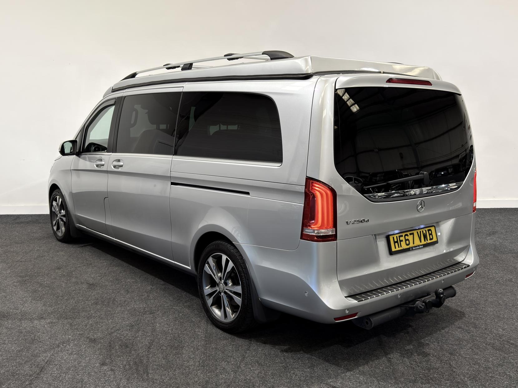 Mercedes-Benz V Class 2.2 V250d BlueTEC Sport MPV 5dr Diesel G-Tronic+ Euro 6 (s/s) 8 Seat XLWB (190 ps)