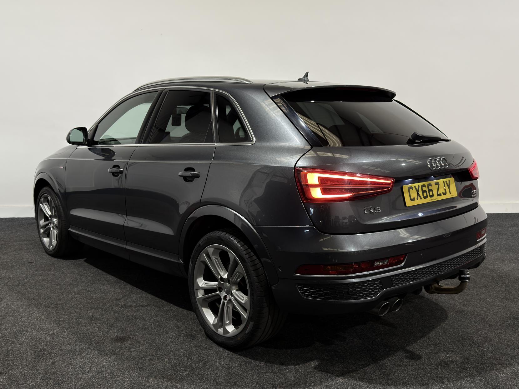 Audi Q3 2.0 TDI S line Plus SUV 5dr Diesel S Tronic quattro Euro 6 (s/s) (184 ps)