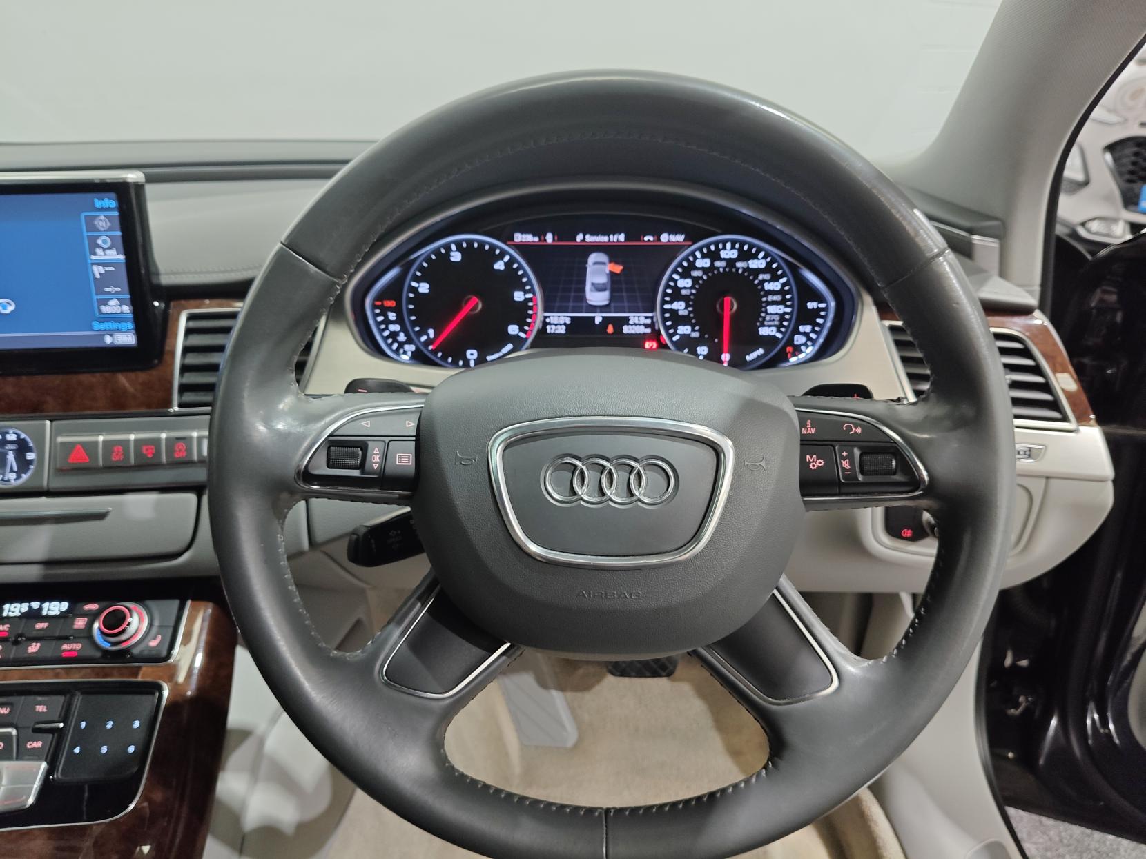 Audi A8 3.0 TDI V6 Executive SE Saloon 4dr Diesel Tiptronic quattro Euro 5 (s/s) (250 ps)