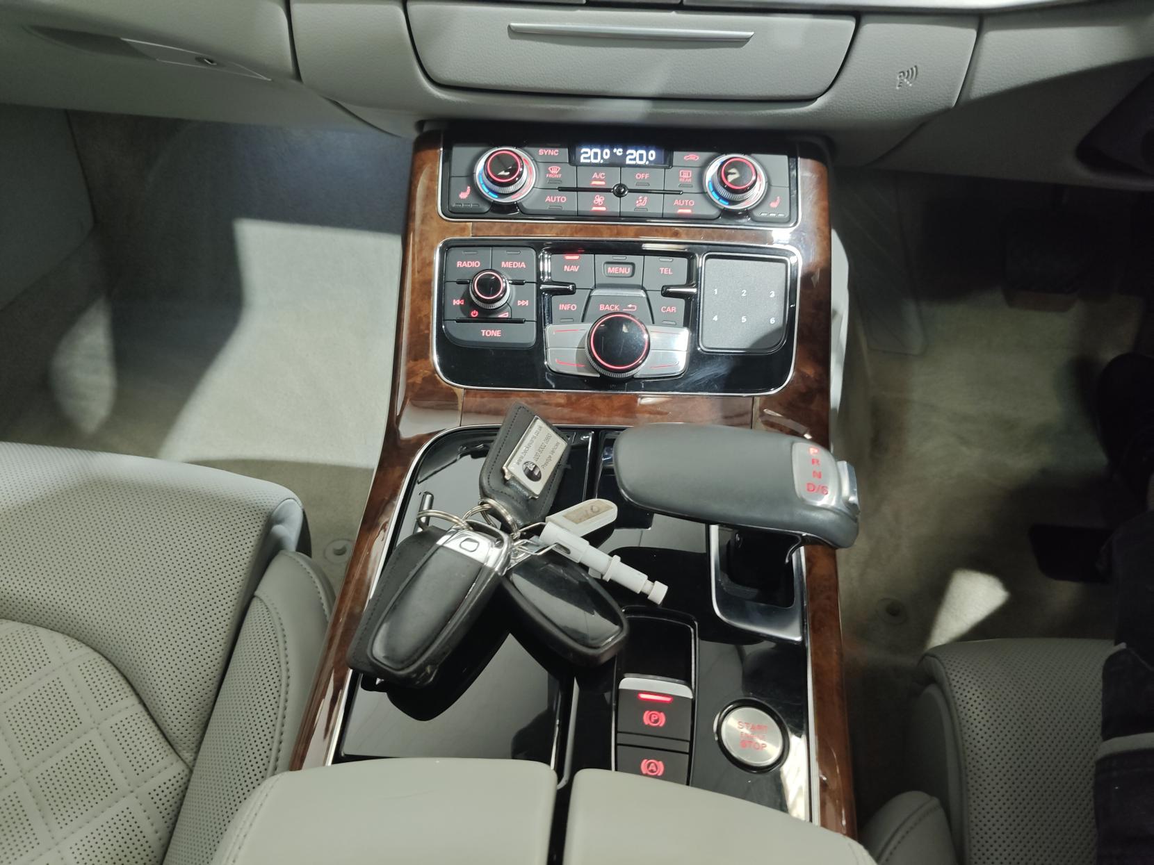 Audi A8 3.0 TDI V6 Executive SE Saloon 4dr Diesel Tiptronic quattro Euro 5 (s/s) (250 ps)